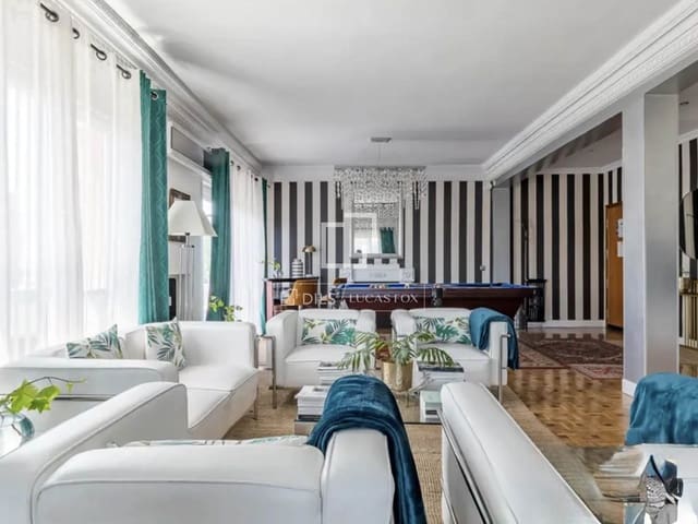 Appartement de 3 chambres à louer à Castellana, Madrid ville - 2 950 € (Ref: 9922823)