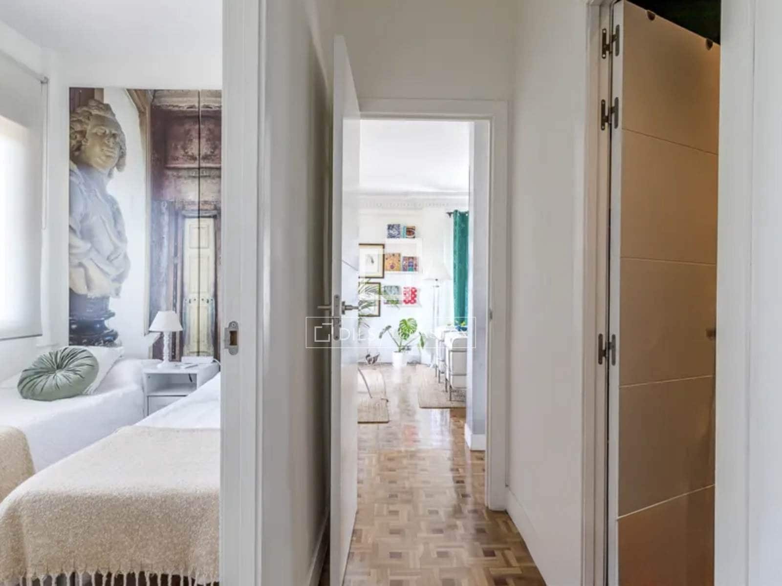 Appartement de 3 chambres à louer à Madrid ville - 2 950 € (Ref: 9922823)