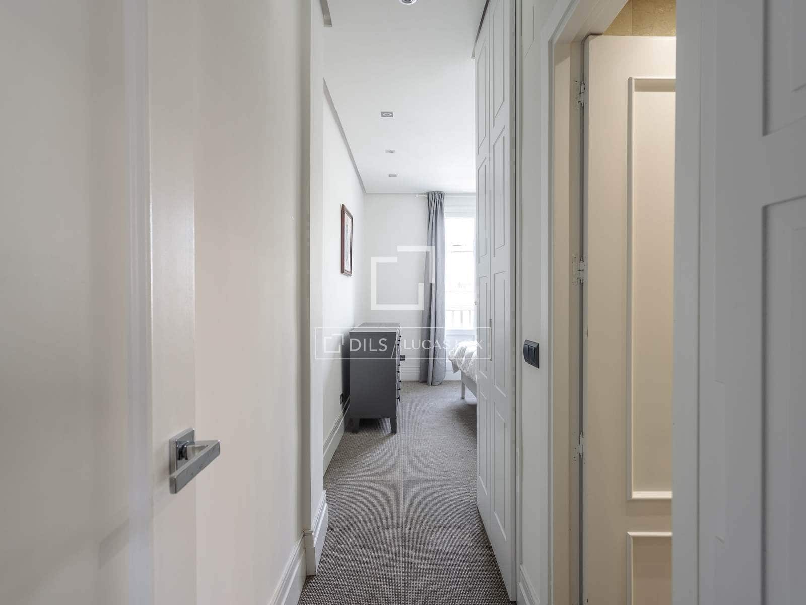 2 sovrum Lägenhet att hyra i Madrid stad - 3 900 € (Ref: 9923044)