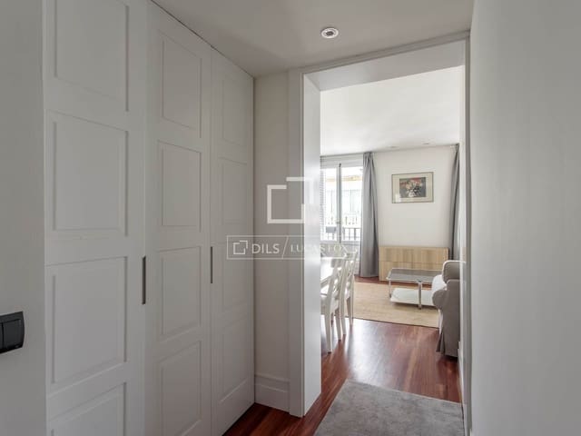 2 sovrum Lägenhet att hyra i Recoletos, Madrid stad - 3 900 € (Ref: 9923044)