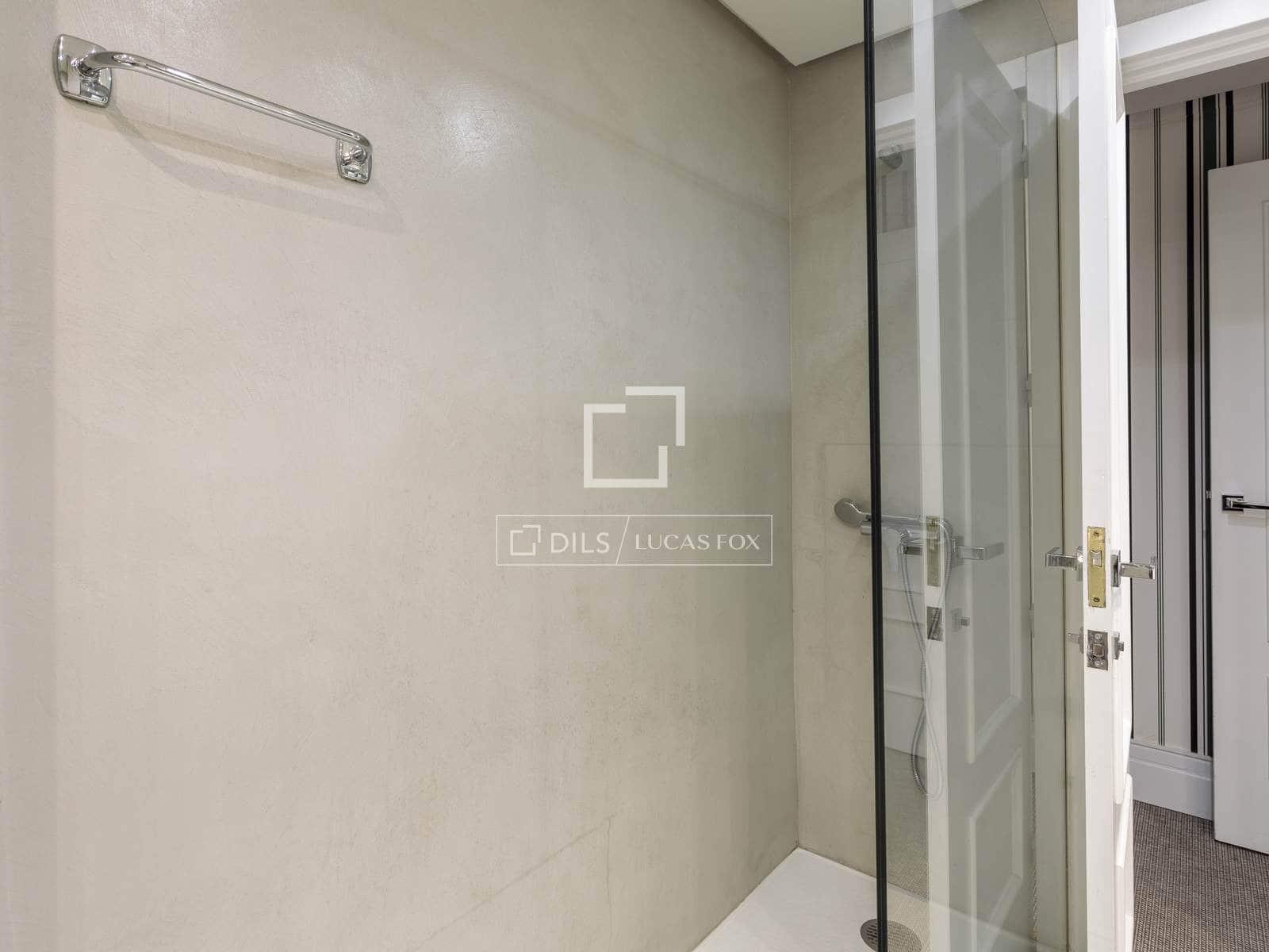 2 sovrum Lägenhet att hyra i Madrid stad - 3 900 € (Ref: 9923044)