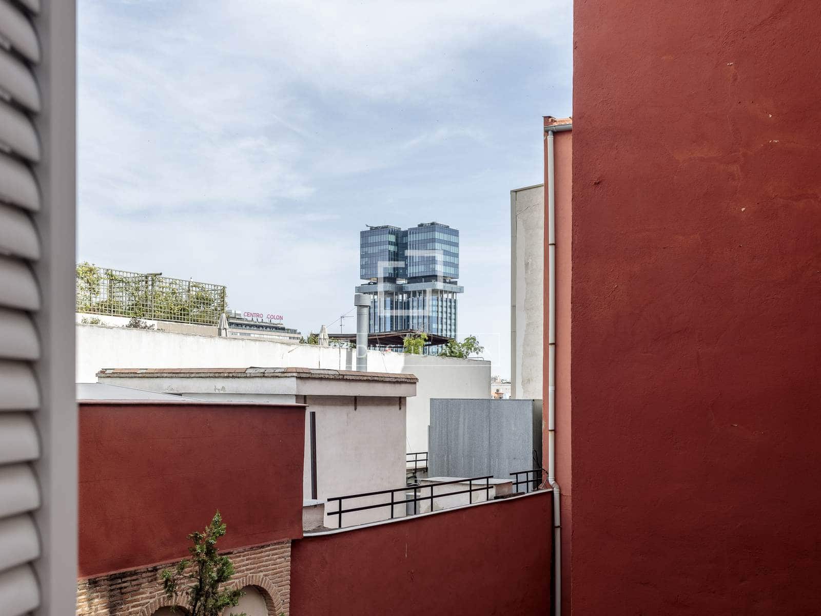 2 sovrum Lägenhet att hyra i Madrid stad - 3 900 € (Ref: 9923044)
