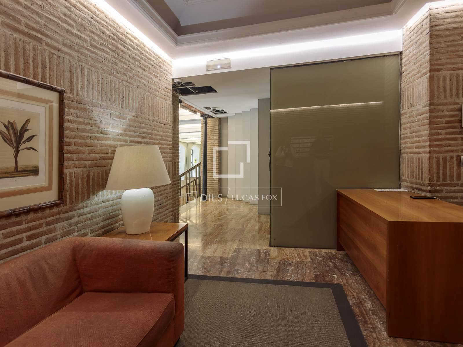 2 sovrum Lägenhet att hyra i Madrid stad - 3 900 € (Ref: 9923044)