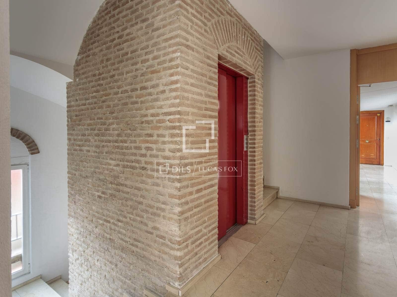 2 sovrum Lägenhet att hyra i Madrid stad - 3 900 € (Ref: 9923044)