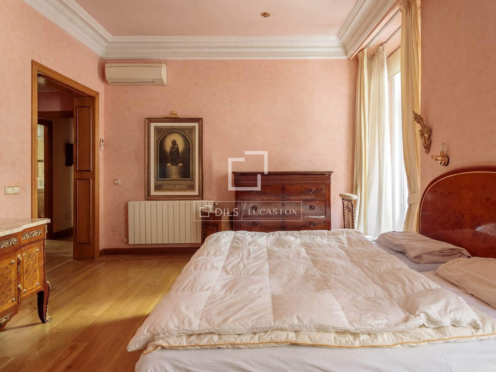 3 bedroom Apartment for sale in Madrid city - € 3,300,000 (Ref: 9923047)