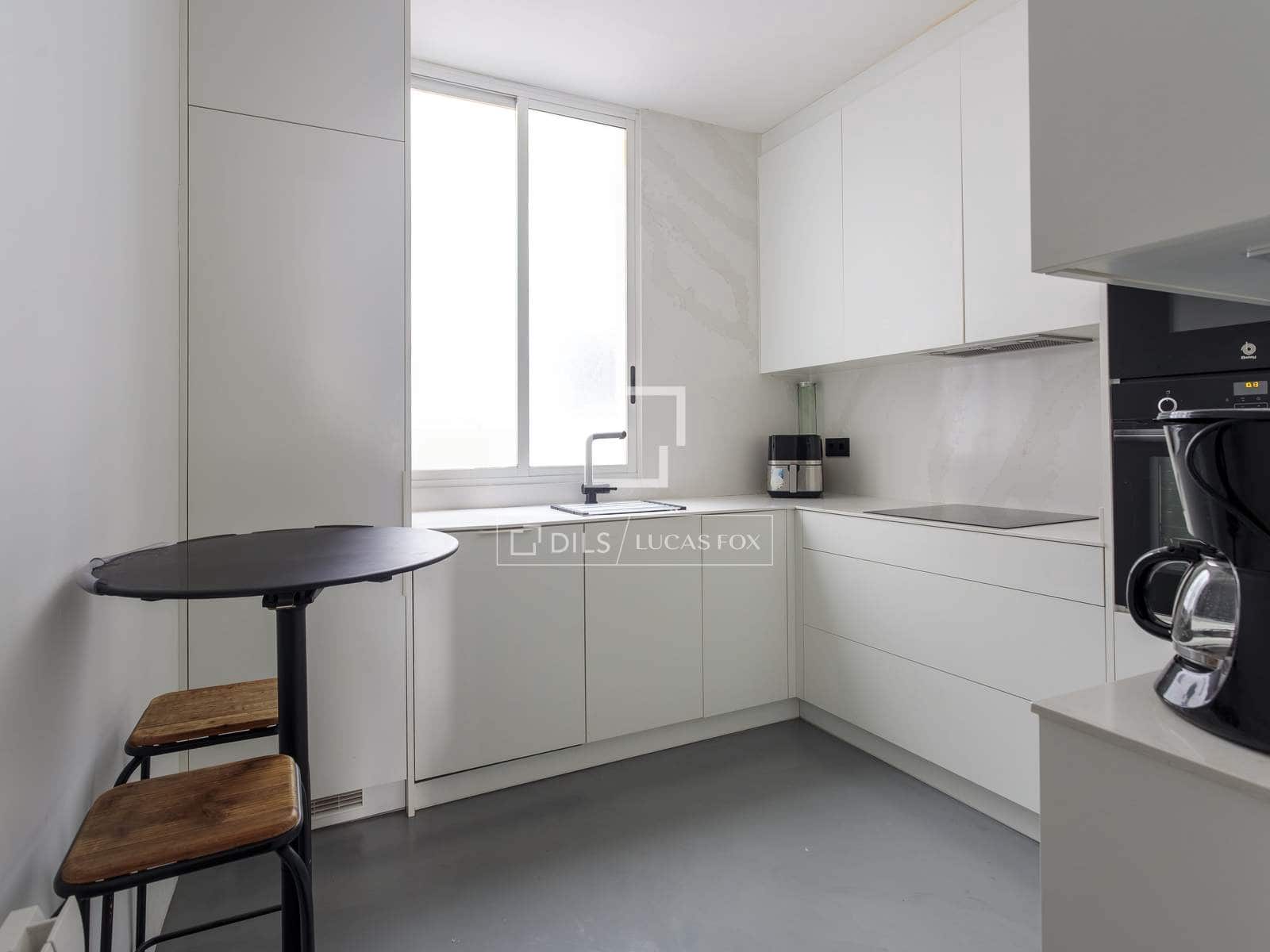 3 bedroom Apartment for sale in Madrid city - € 3,300,000 (Ref: 9923047)