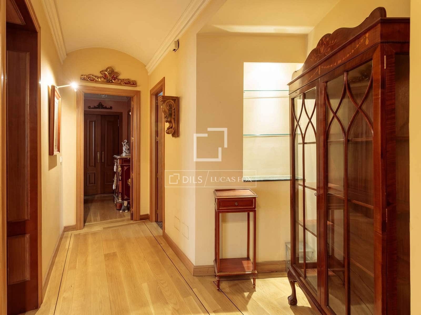 3 bedroom Apartment for sale in Madrid city - € 3,300,000 (Ref: 9923047)