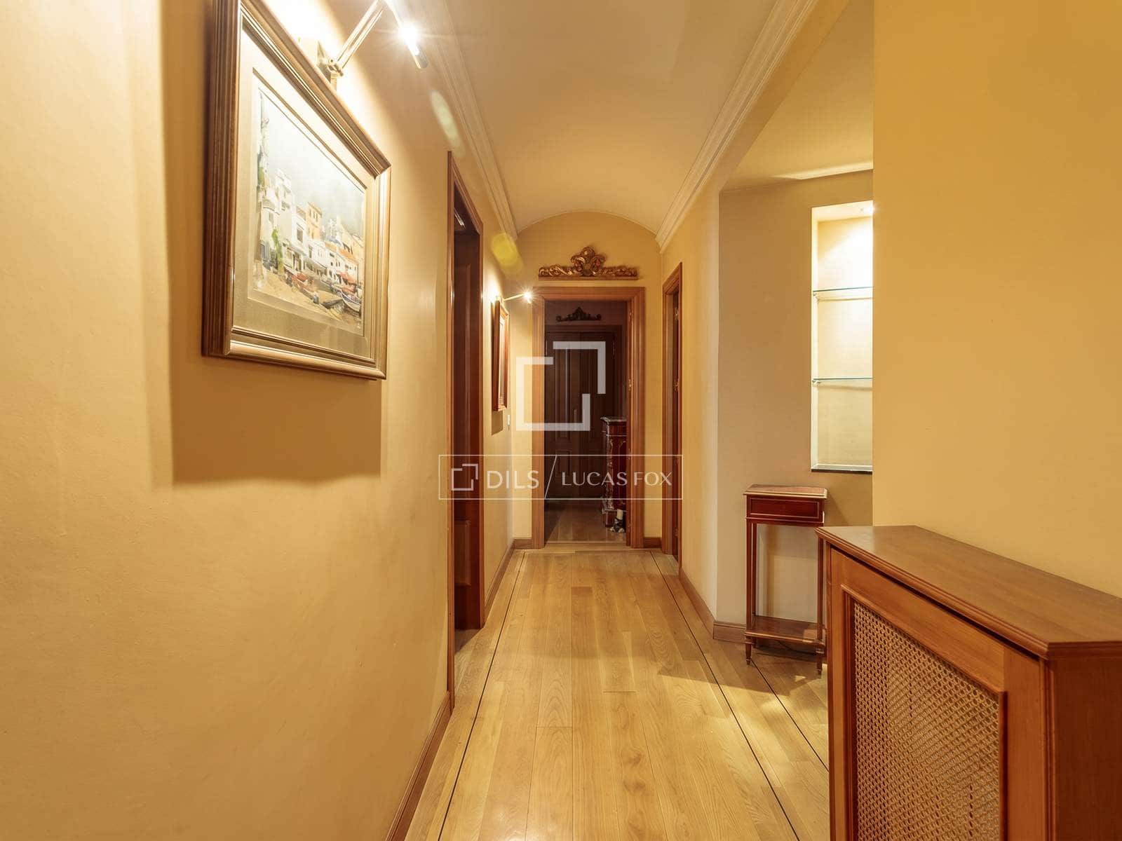 3 bedroom Apartment for sale in Madrid city - € 3,300,000 (Ref: 9923047)