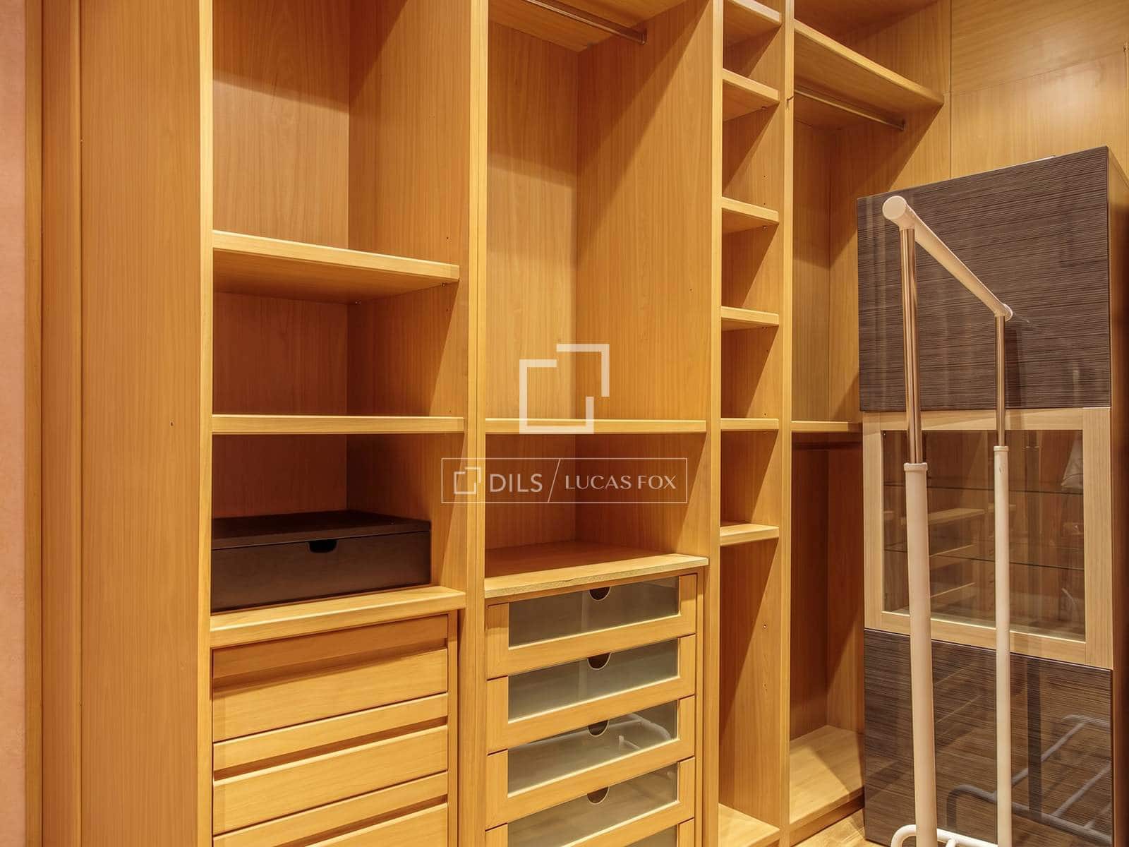 3 bedroom Apartment for sale in Madrid city - € 3,300,000 (Ref: 9923047)