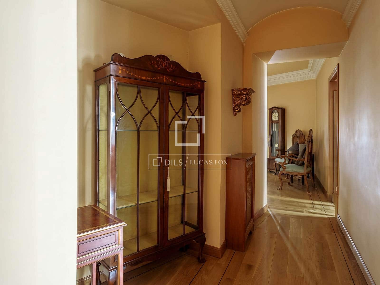 3 bedroom Apartment for sale in Madrid city - € 3,300,000 (Ref: 9923047)
