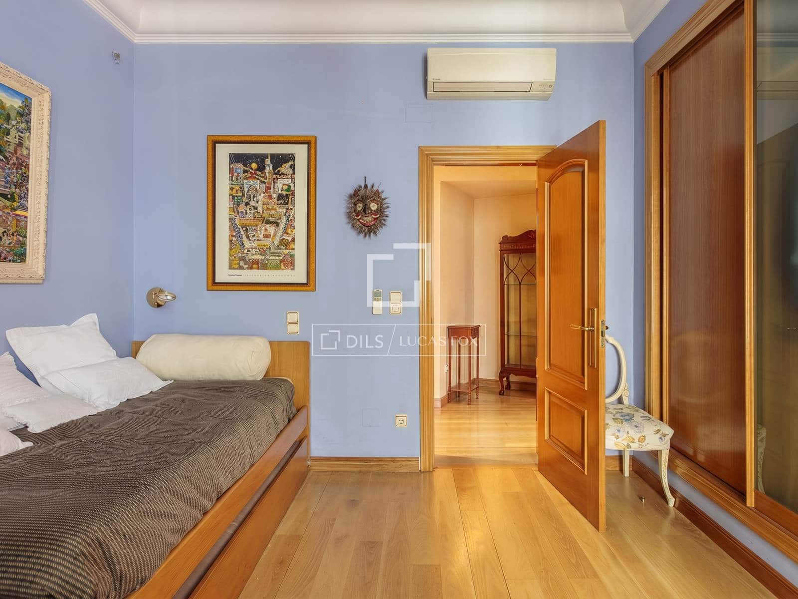 3 bedroom Apartment for sale in Madrid city - € 3,300,000 (Ref: 9923047)