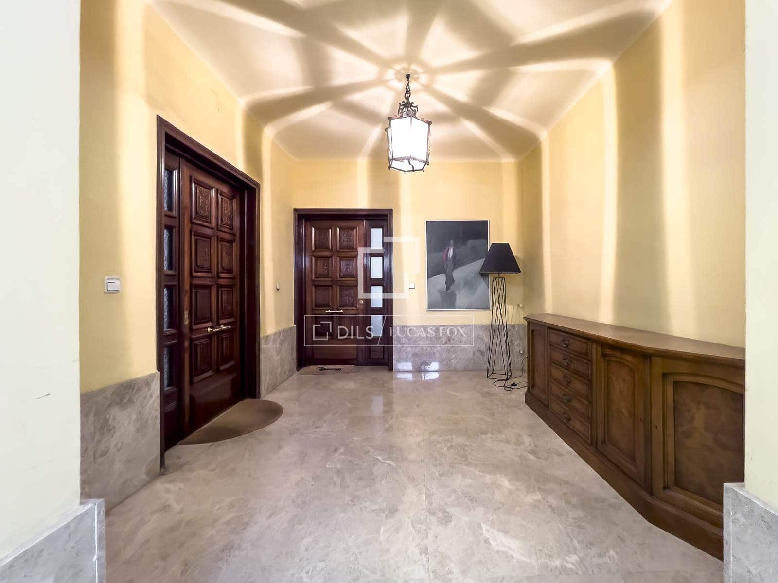 3 bedroom Apartment for sale in Madrid city - € 3,300,000 (Ref: 9923047)