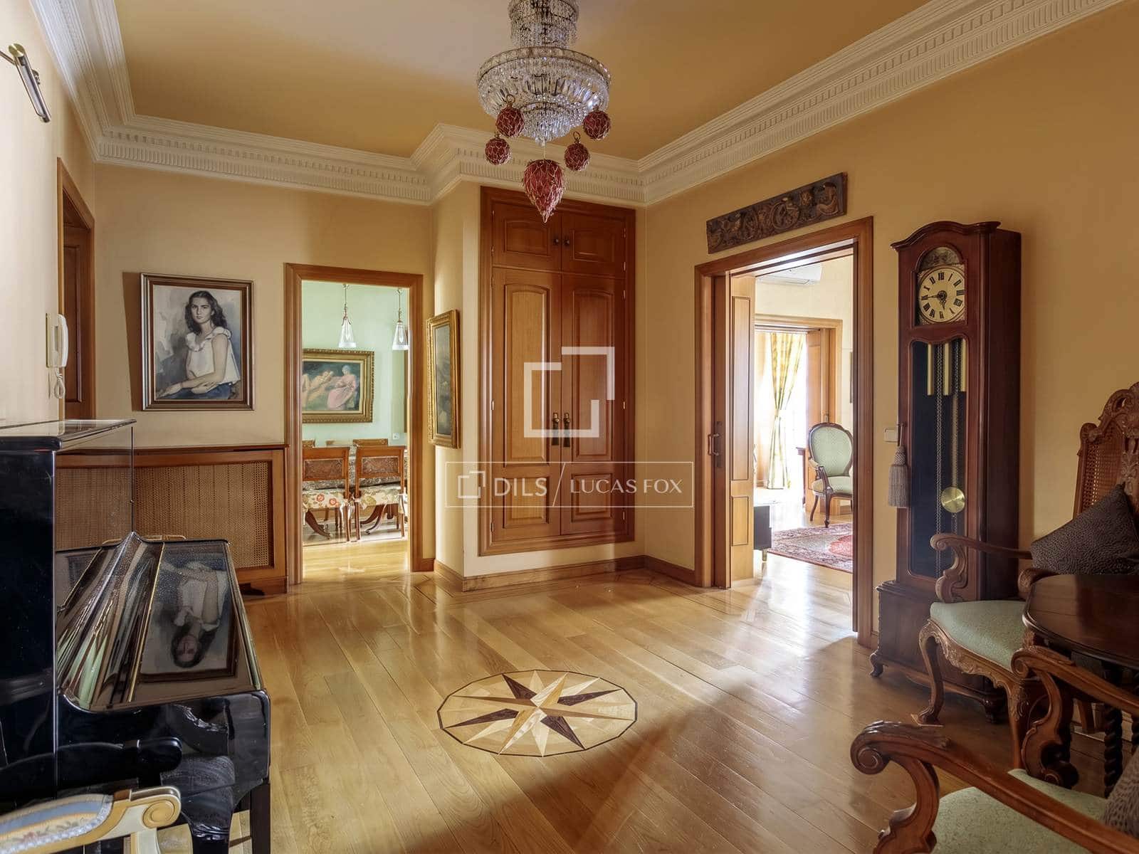 3 bedroom Apartment for sale in Madrid city - € 3,300,000 (Ref: 9923047)