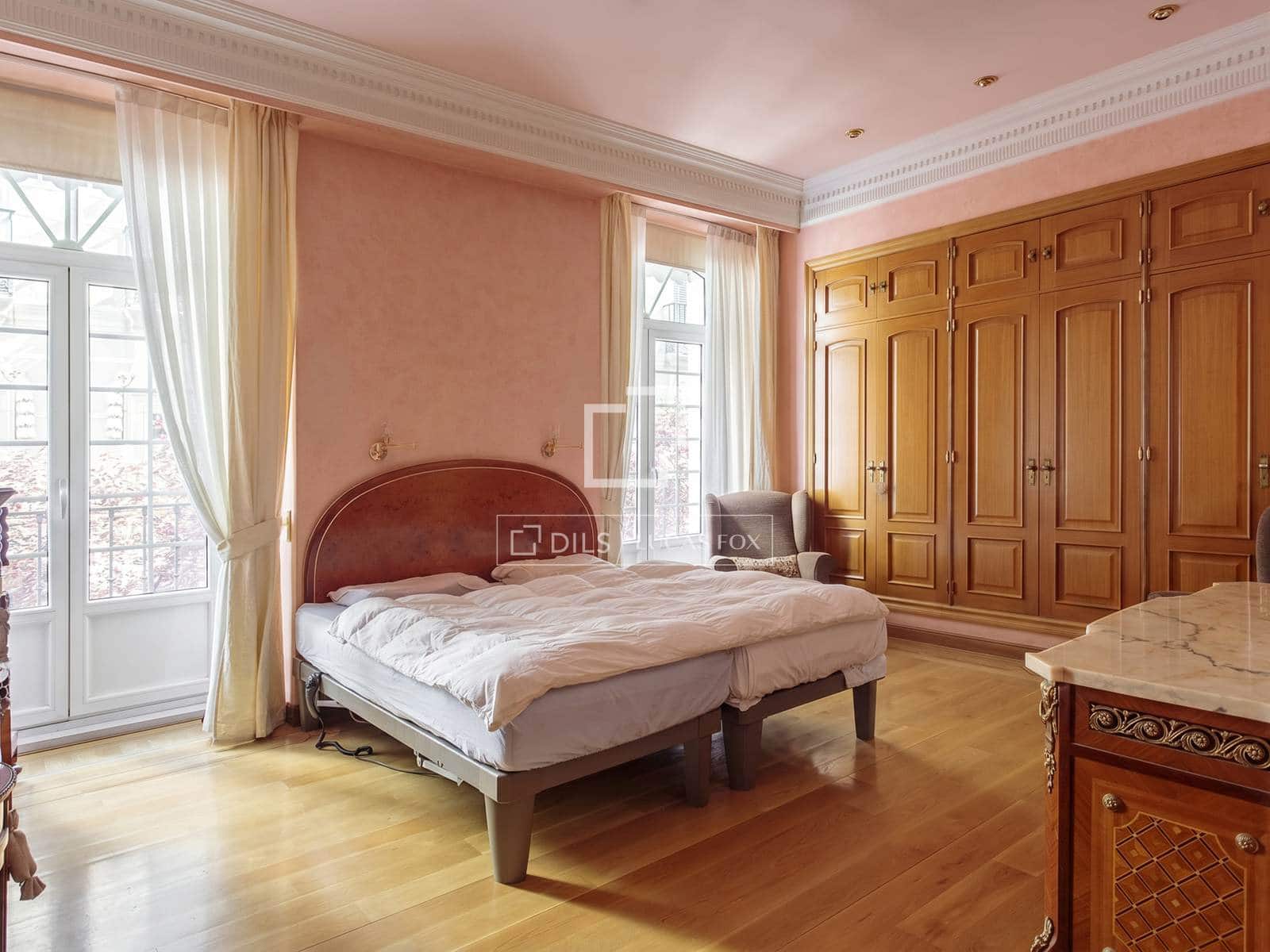 3 bedroom Apartment for sale in Madrid city - € 3,300,000 (Ref: 9923047)