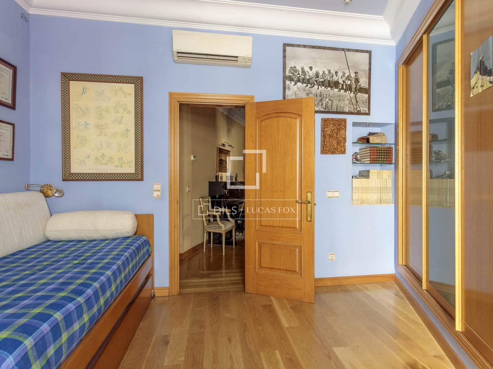 3 bedroom Apartment for sale in Madrid city - € 3,300,000 (Ref: 9923047)