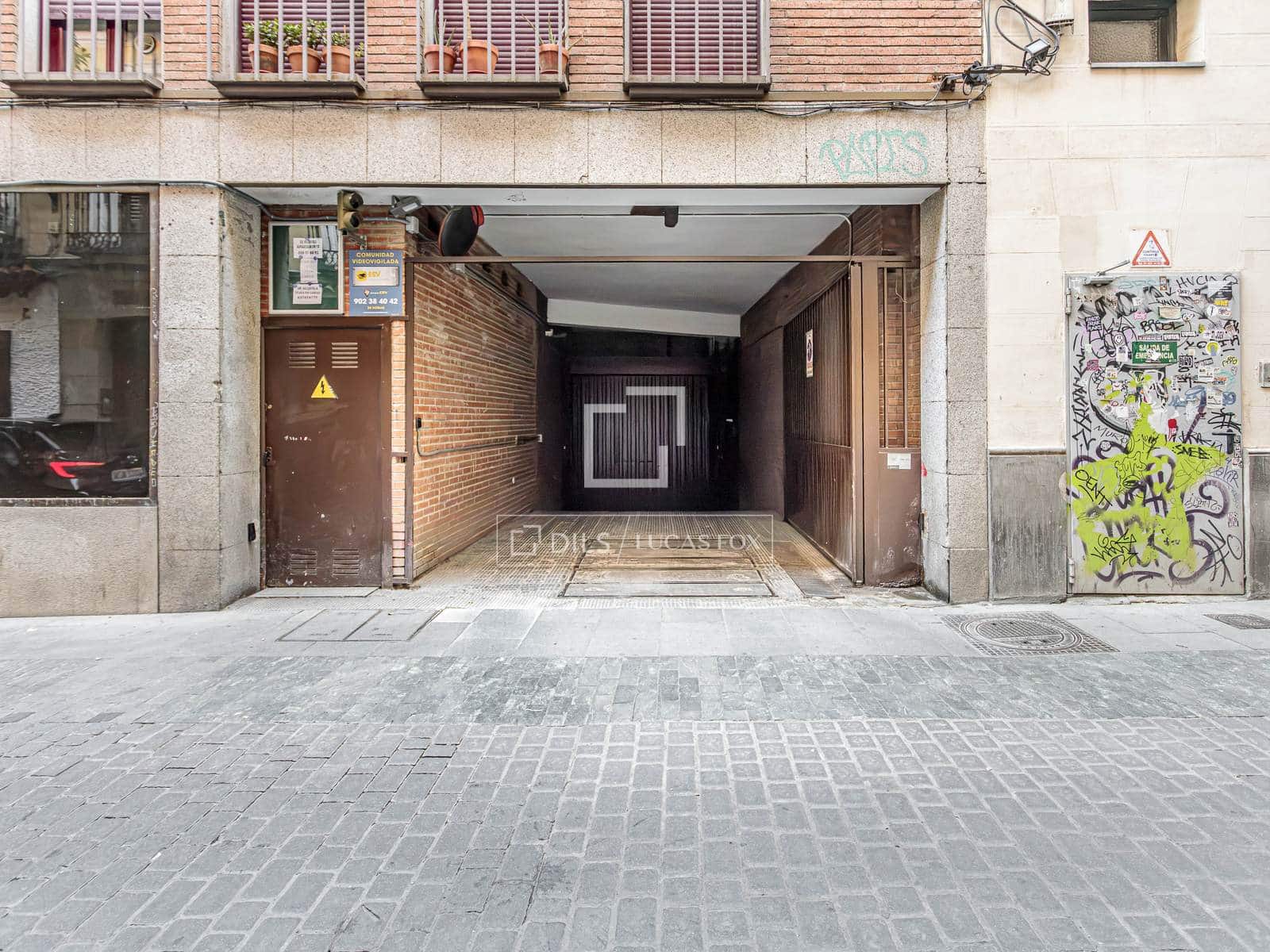 3 bedroom Apartment for sale in Madrid city - € 3,300,000 (Ref: 9923047)