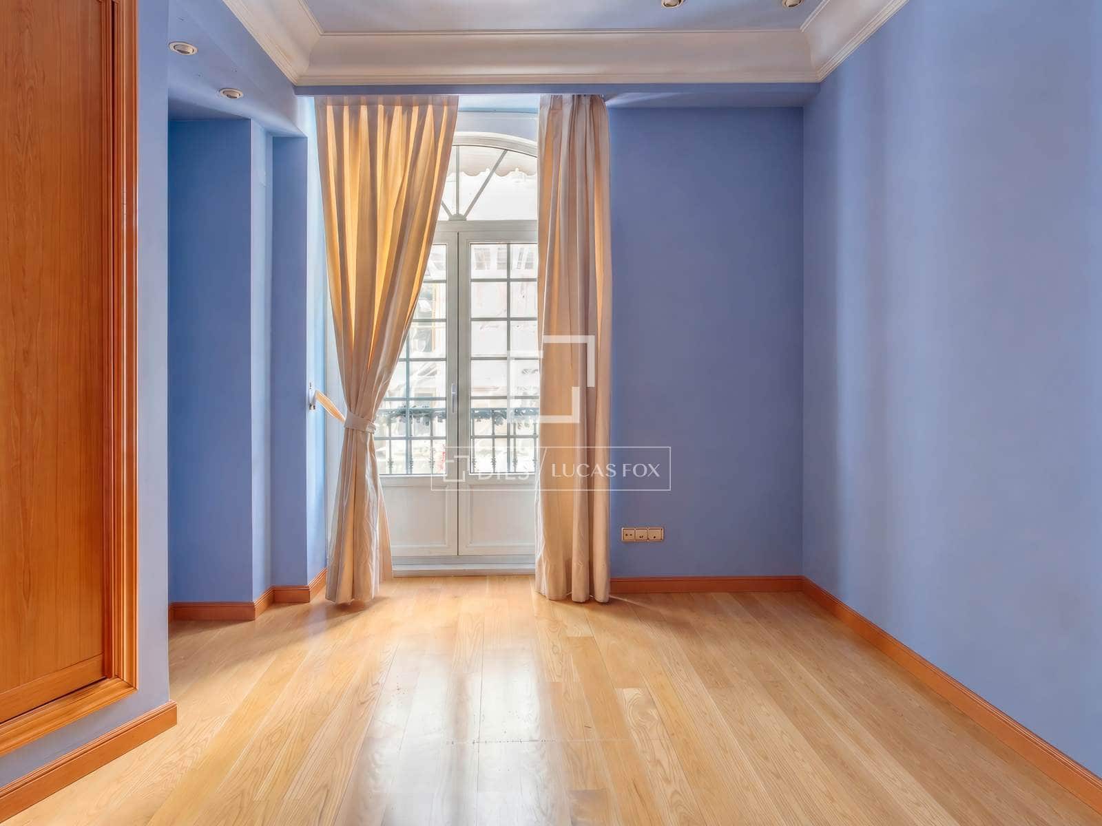 3 soveværelse Lejlighed til salg i Madrid by - € 3.300.000 (Ref: 9923047)