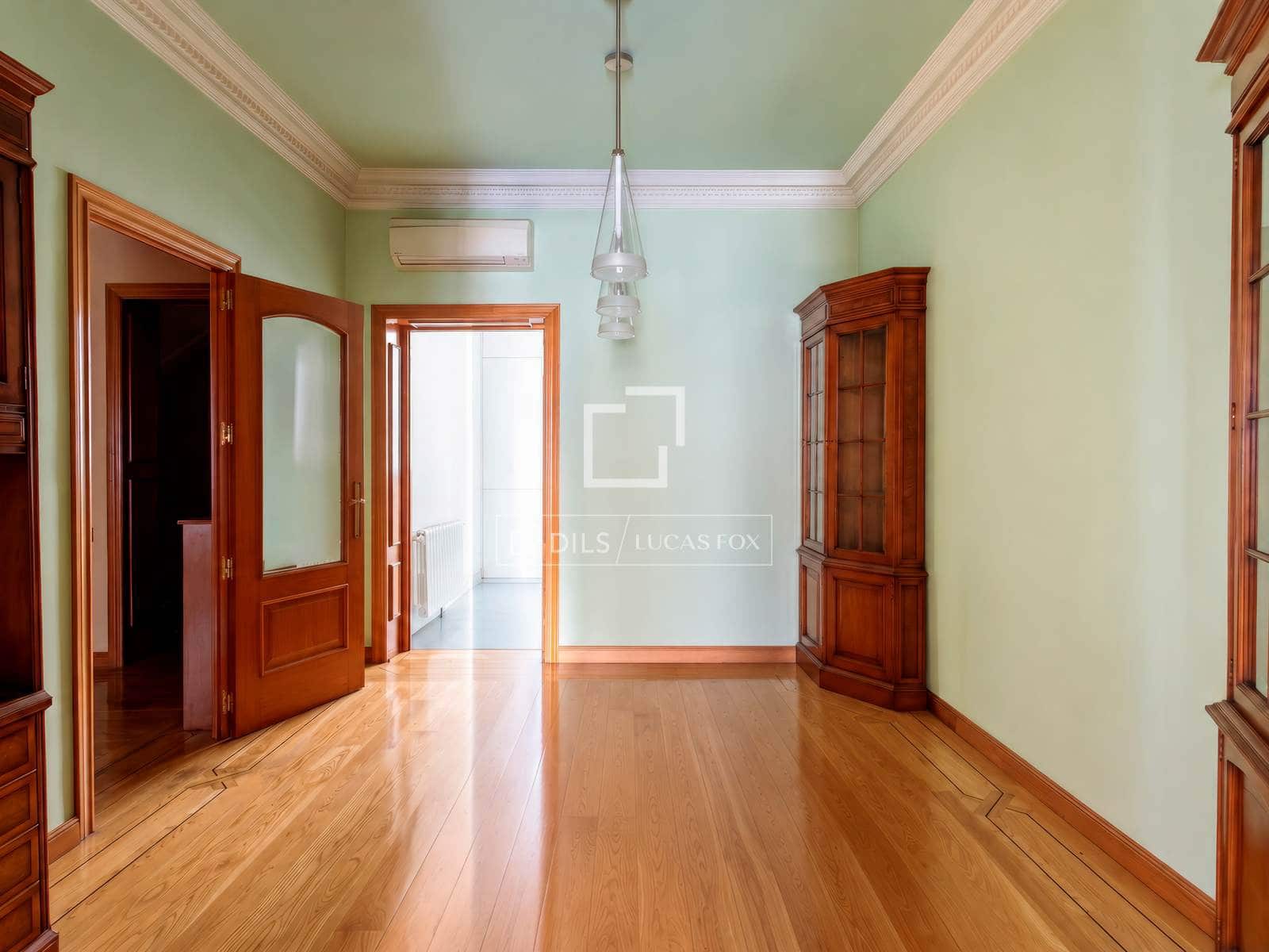 3 soveværelse Lejlighed til salg i Madrid by - € 3.300.000 (Ref: 9923047)