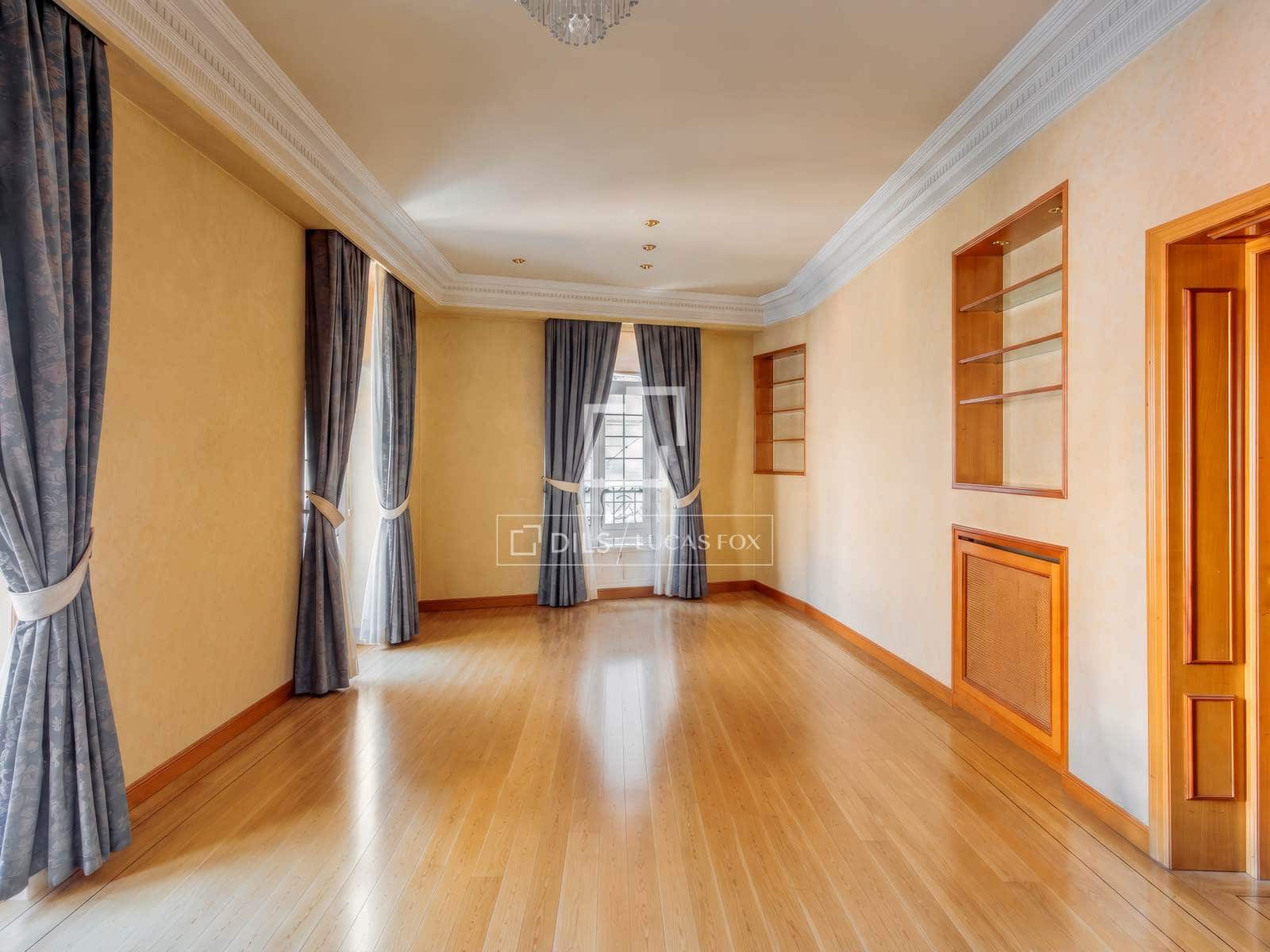3 soveværelse Lejlighed til salg i Madrid by - € 3.300.000 (Ref: 9923047)