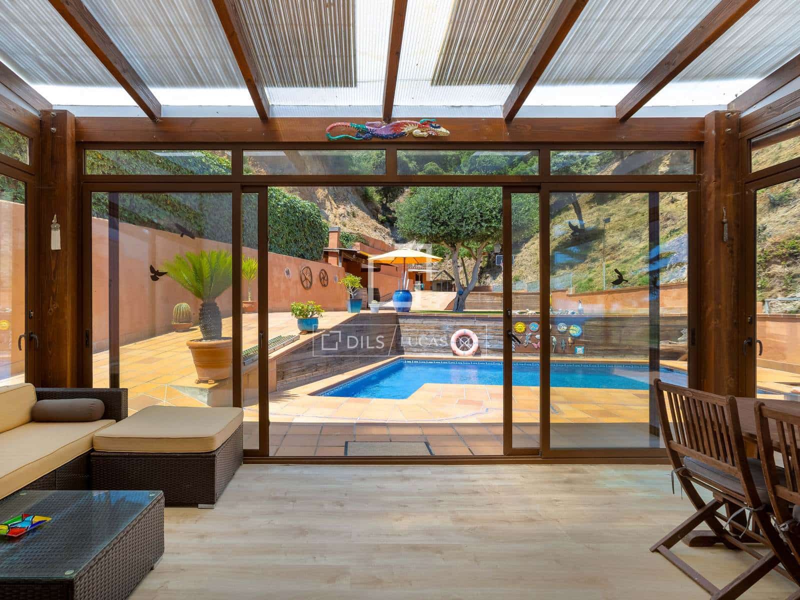 3 bedroom Villa for sale in Teia with pool garage - € 626,000 (Ref: 9924813)