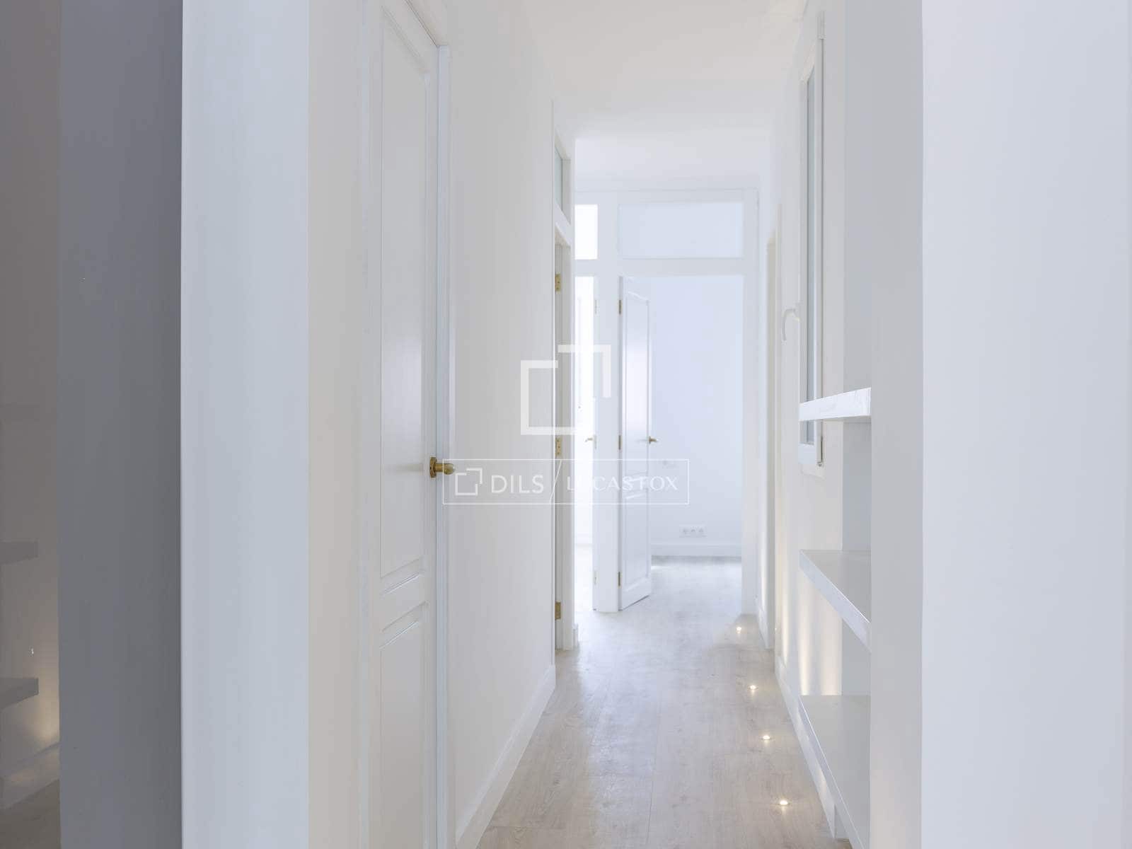 3 makuuhuone Huoneisto vuokrattavana paikassa Valencia kaupunki - 2 600 € (Ref: 9924850)