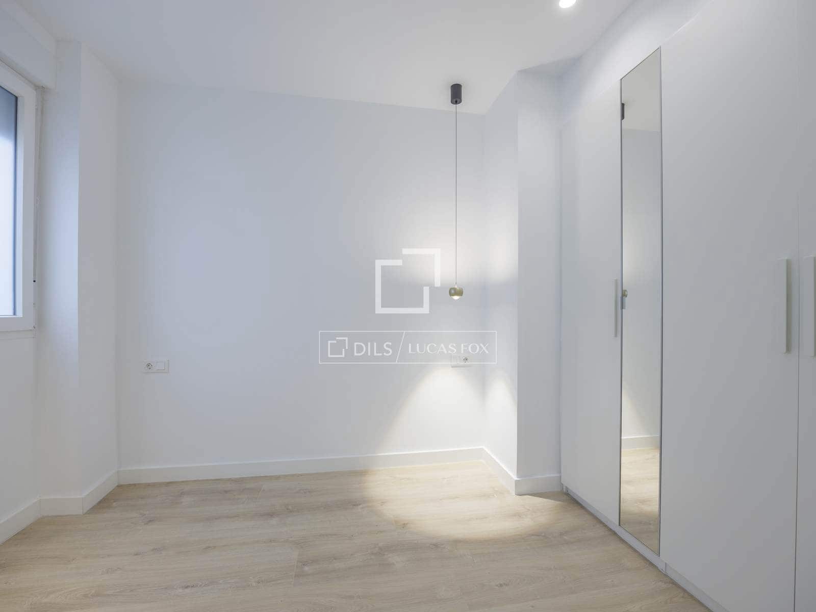 3 makuuhuone Huoneisto vuokrattavana paikassa Valencia kaupunki - 2 600 € (Ref: 9924850)