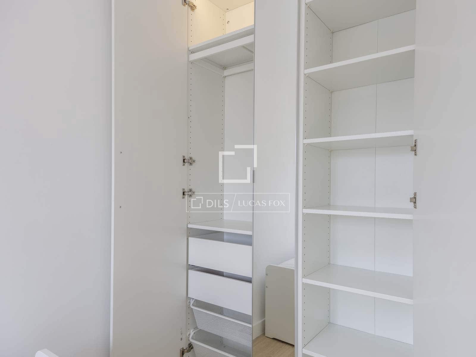 3 makuuhuone Huoneisto vuokrattavana paikassa Valencia kaupunki - 2 600 € (Ref: 9924850)