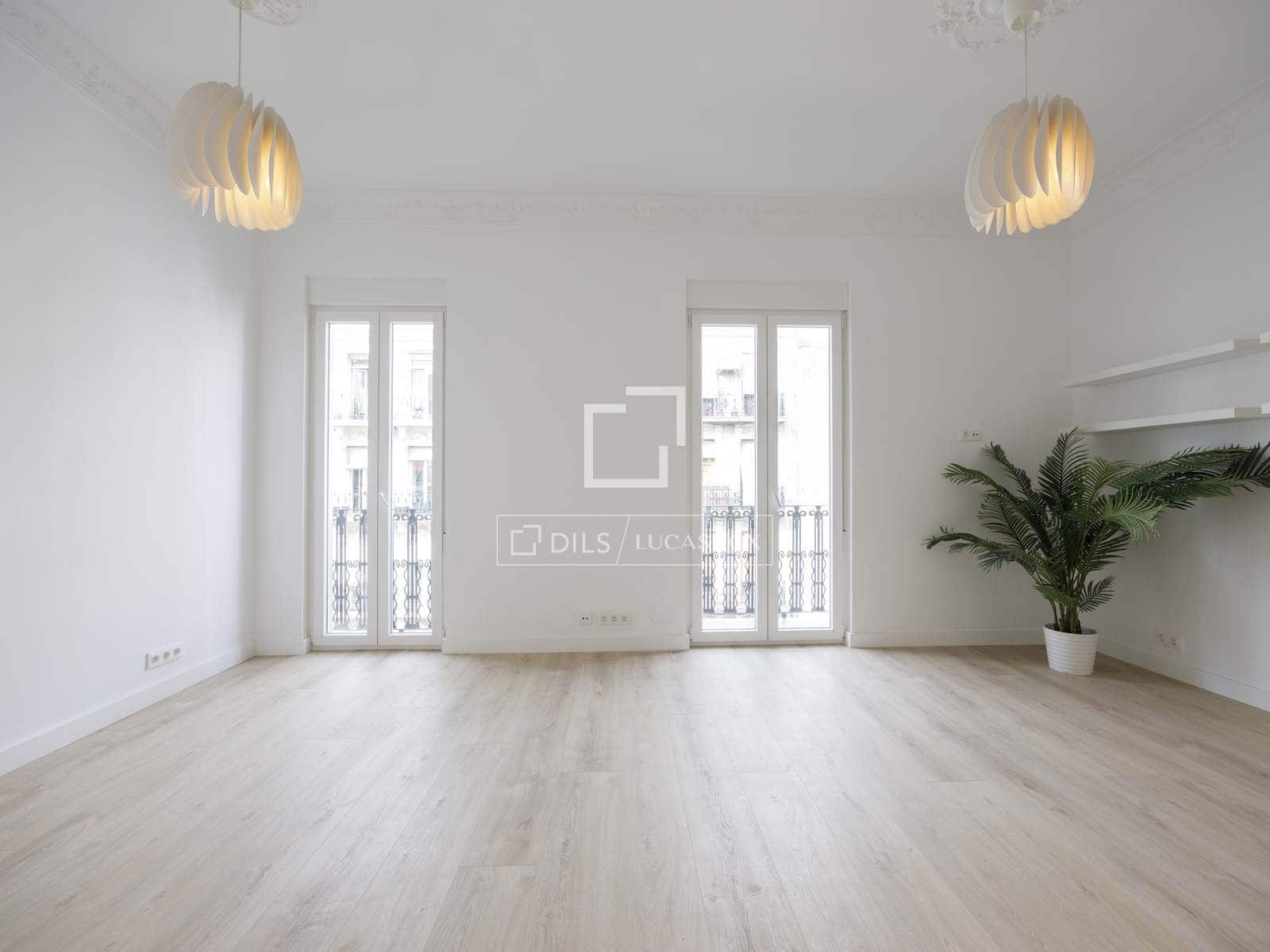 3 makuuhuone Huoneisto vuokrattavana paikassa Valencia kaupunki - 2 600 € (Ref: 9924850)
