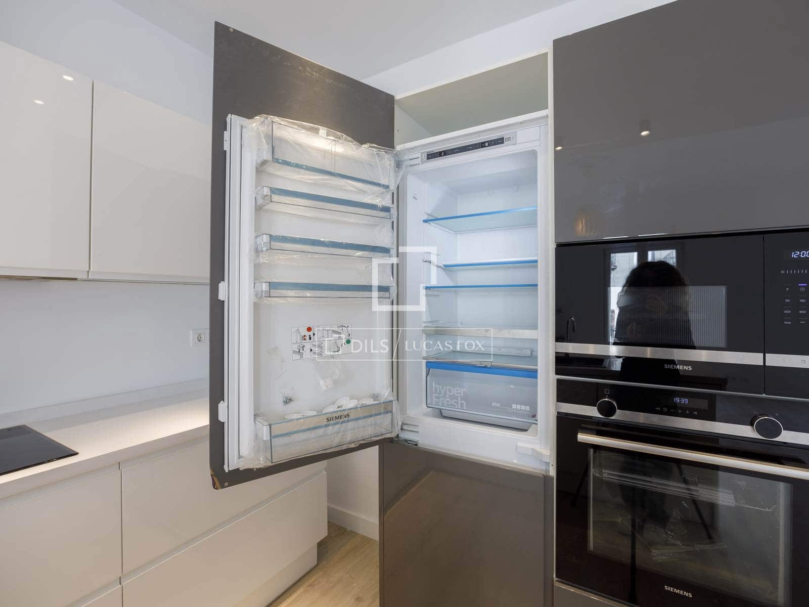 3 makuuhuone Huoneisto vuokrattavana paikassa Valencia kaupunki - 2 600 € (Ref: 9924850)