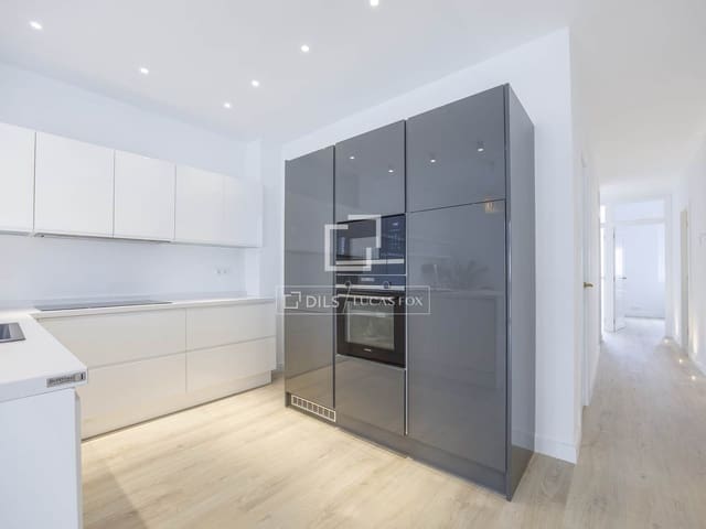 Apartamento de 3 habitaciones en València ciudad en alquiler - 2.600 € (Ref: 9924850)