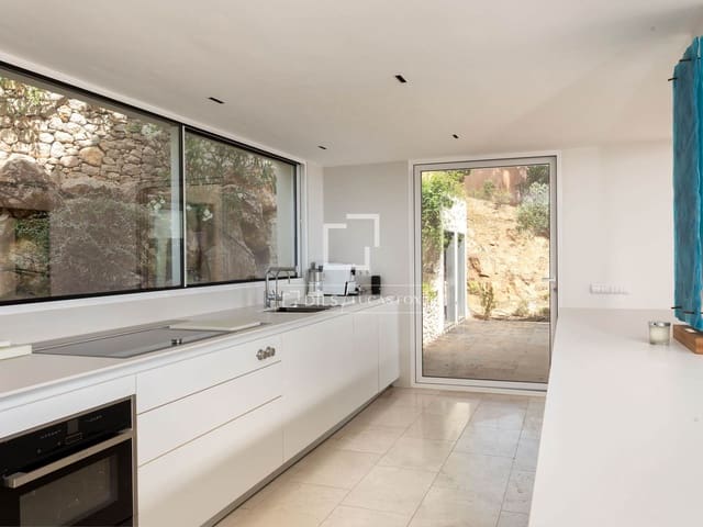 4 chambre Villa/Maison à vendre à Begur avec piscine garage - 3 300 000 € (Ref: 9924905)