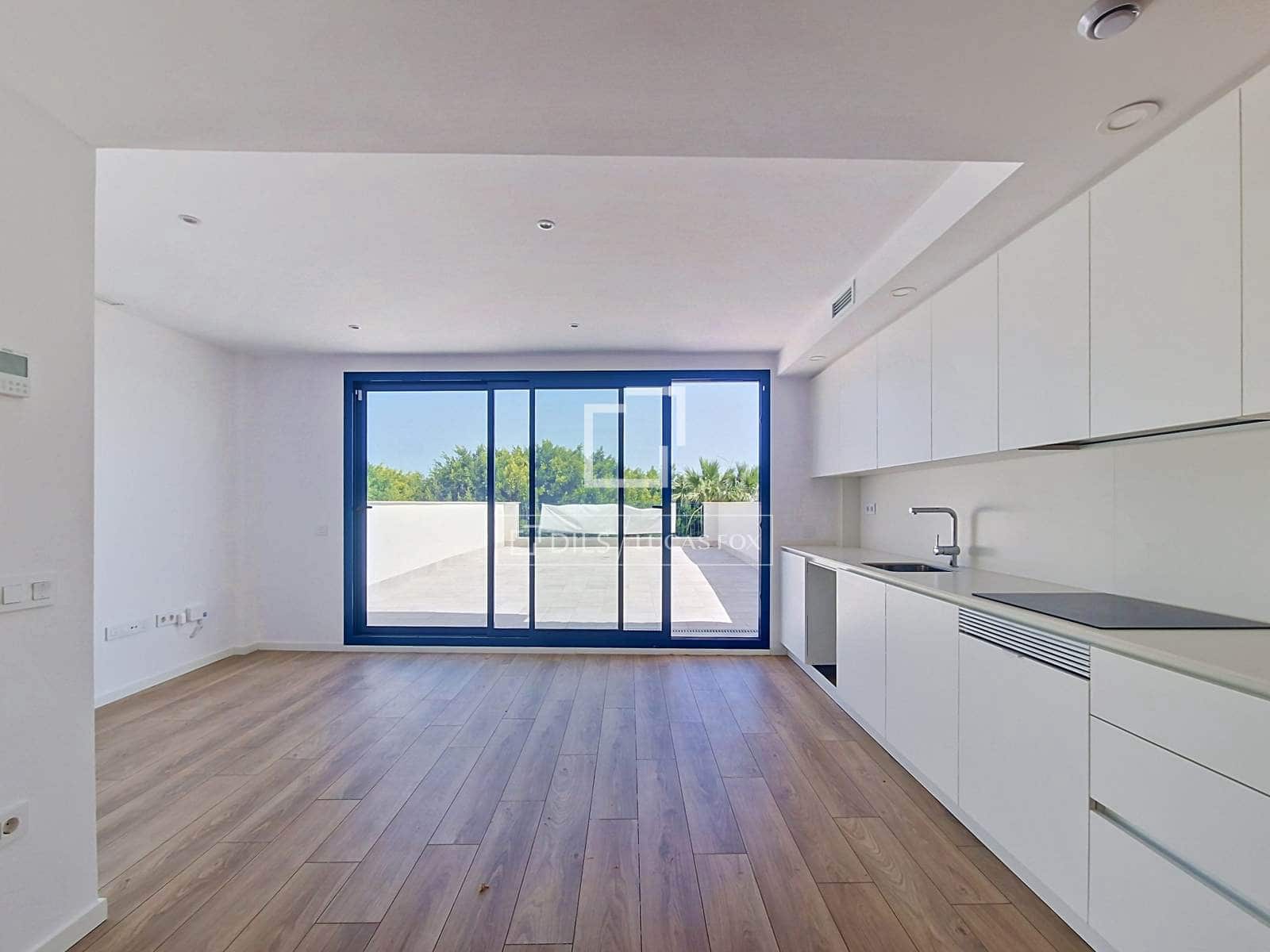 2 bedroom Apartment for sale in Vilanova i la Geltru with garage - € 498,000 (Ref: 9924907)
