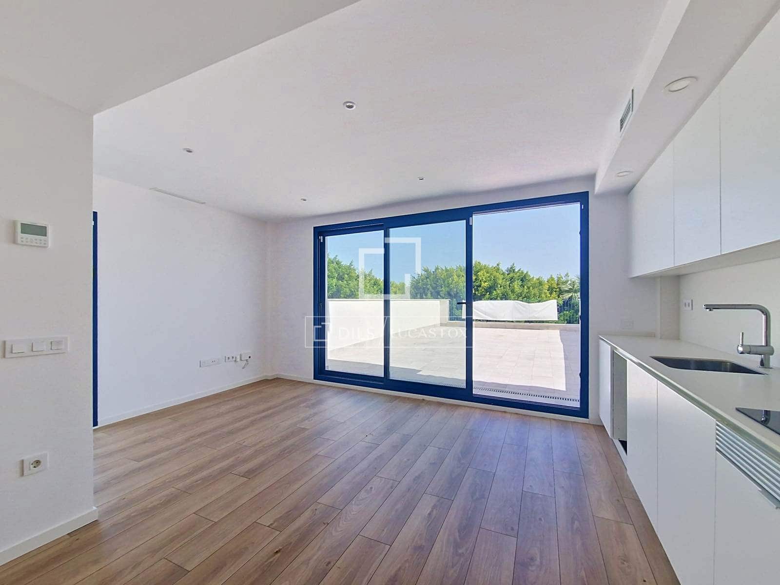 2 bedroom Apartment for sale in Vilanova i la Geltru with garage - € 498,000 (Ref: 9924907)