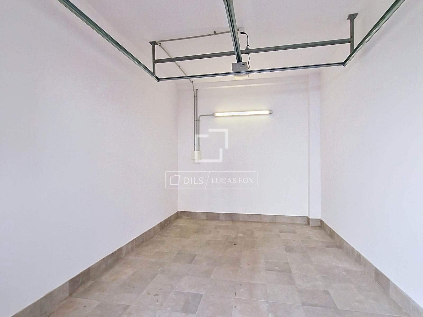 2 bedroom Apartment for sale in Vilanova i la Geltru with garage - € 498,000 (Ref: 9924907)