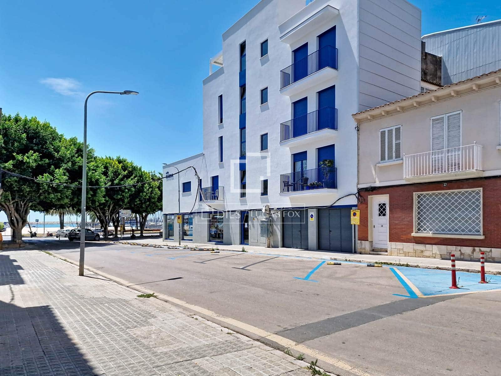 2 bedroom Apartment for sale in Vilanova i la Geltru with garage - € 498,000 (Ref: 9924907)