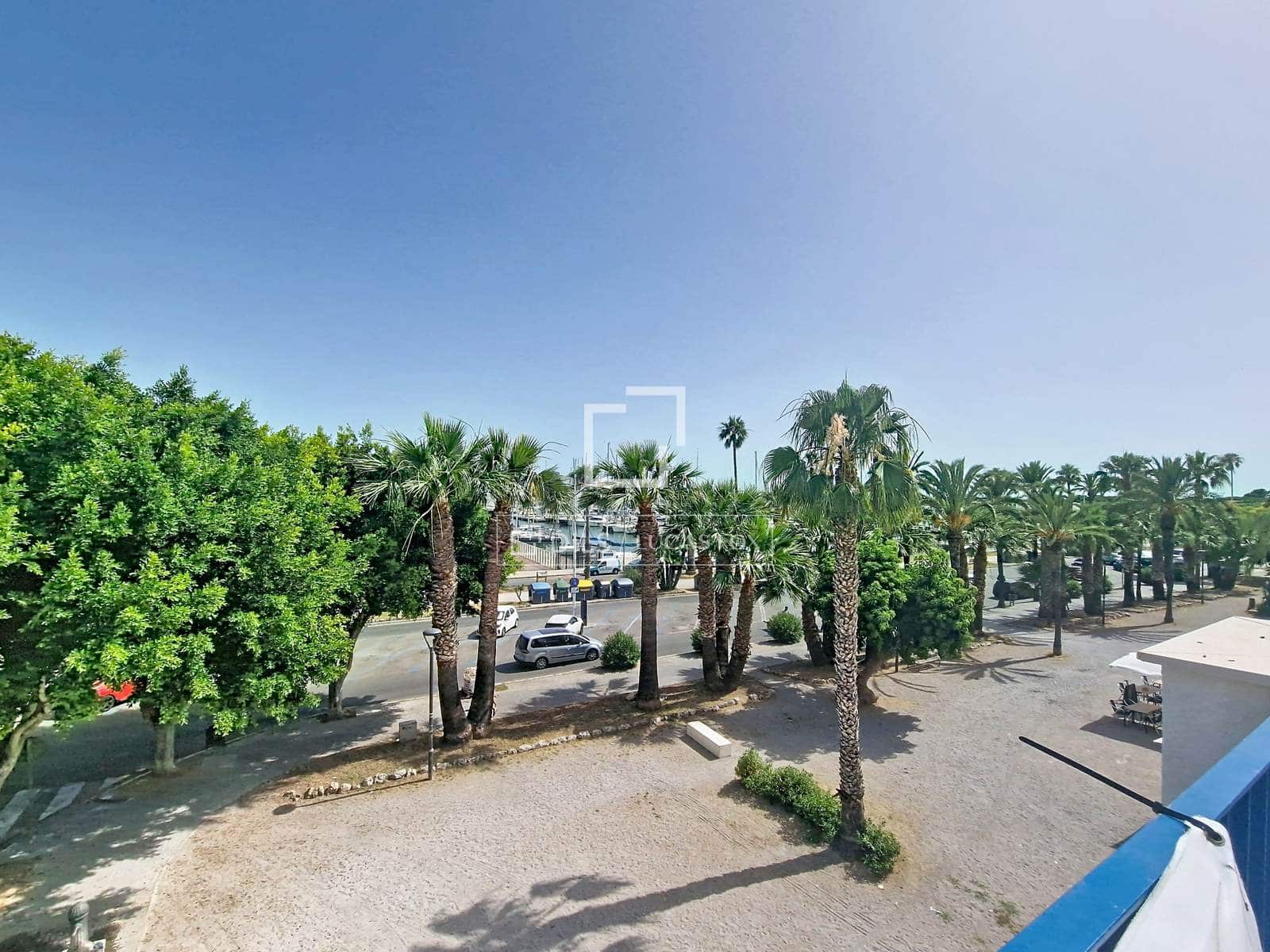 2 bedroom Apartment for sale in Vilanova i la Geltru with garage - € 498,000 (Ref: 9924907)