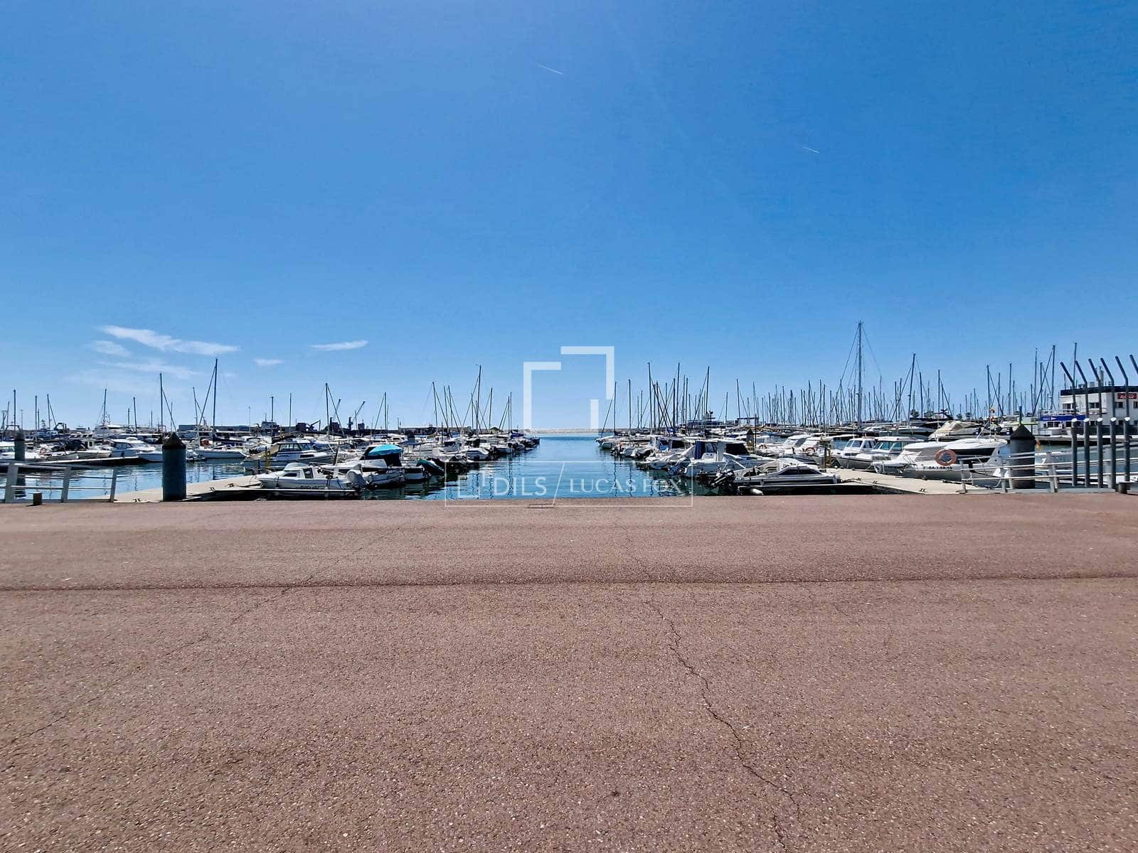 2 bedroom Apartment for sale in Vilanova i la Geltru with garage - € 498,000 (Ref: 9924907)