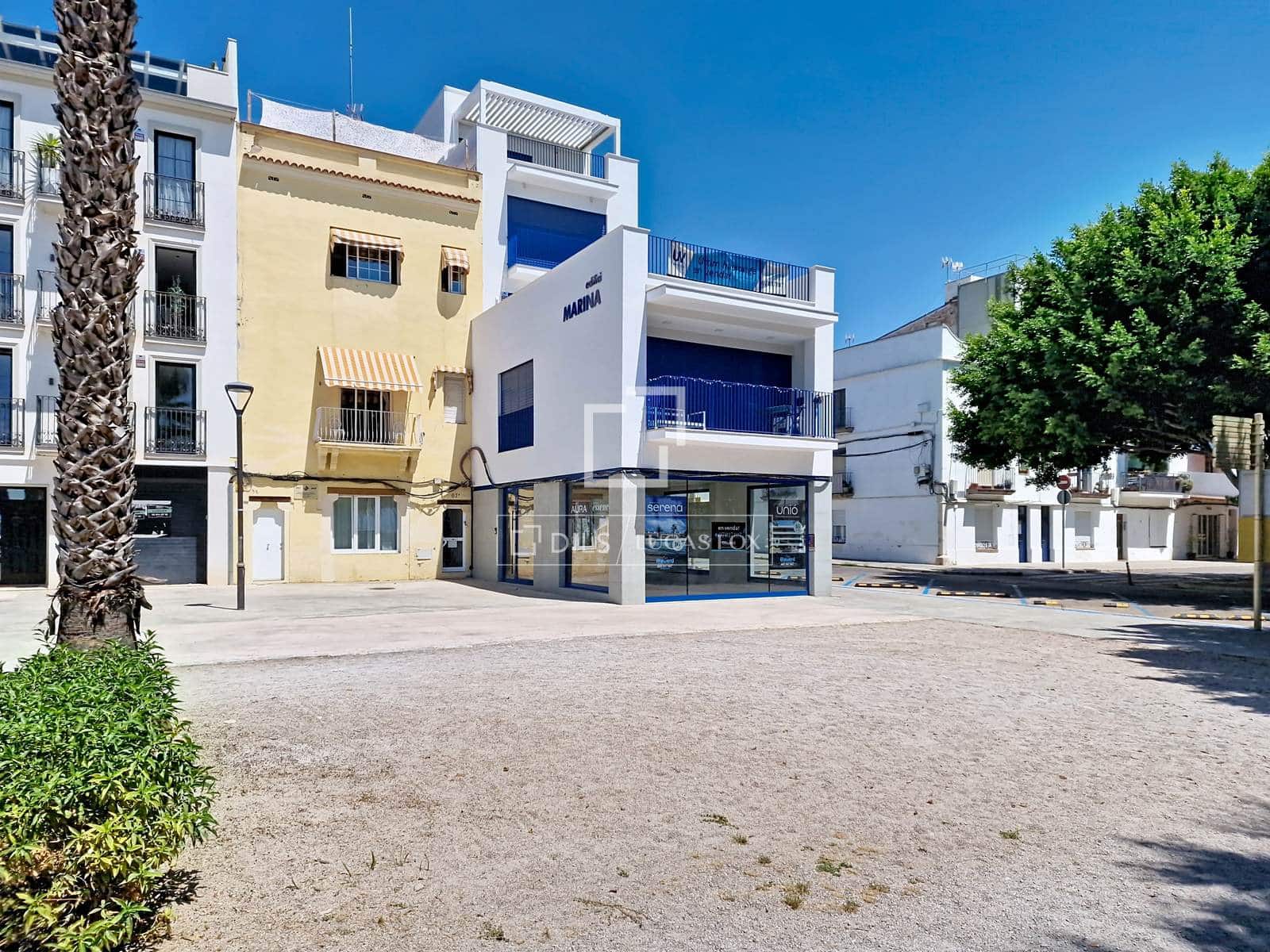 2 bedroom Apartment for sale in Vilanova i la Geltru with garage - € 498,000 (Ref: 9924907)