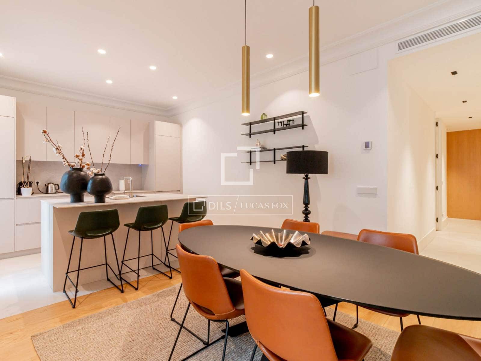 Appartement de 3 chambres à louer à Madrid ville - 6 500 € (Ref: 9925064)