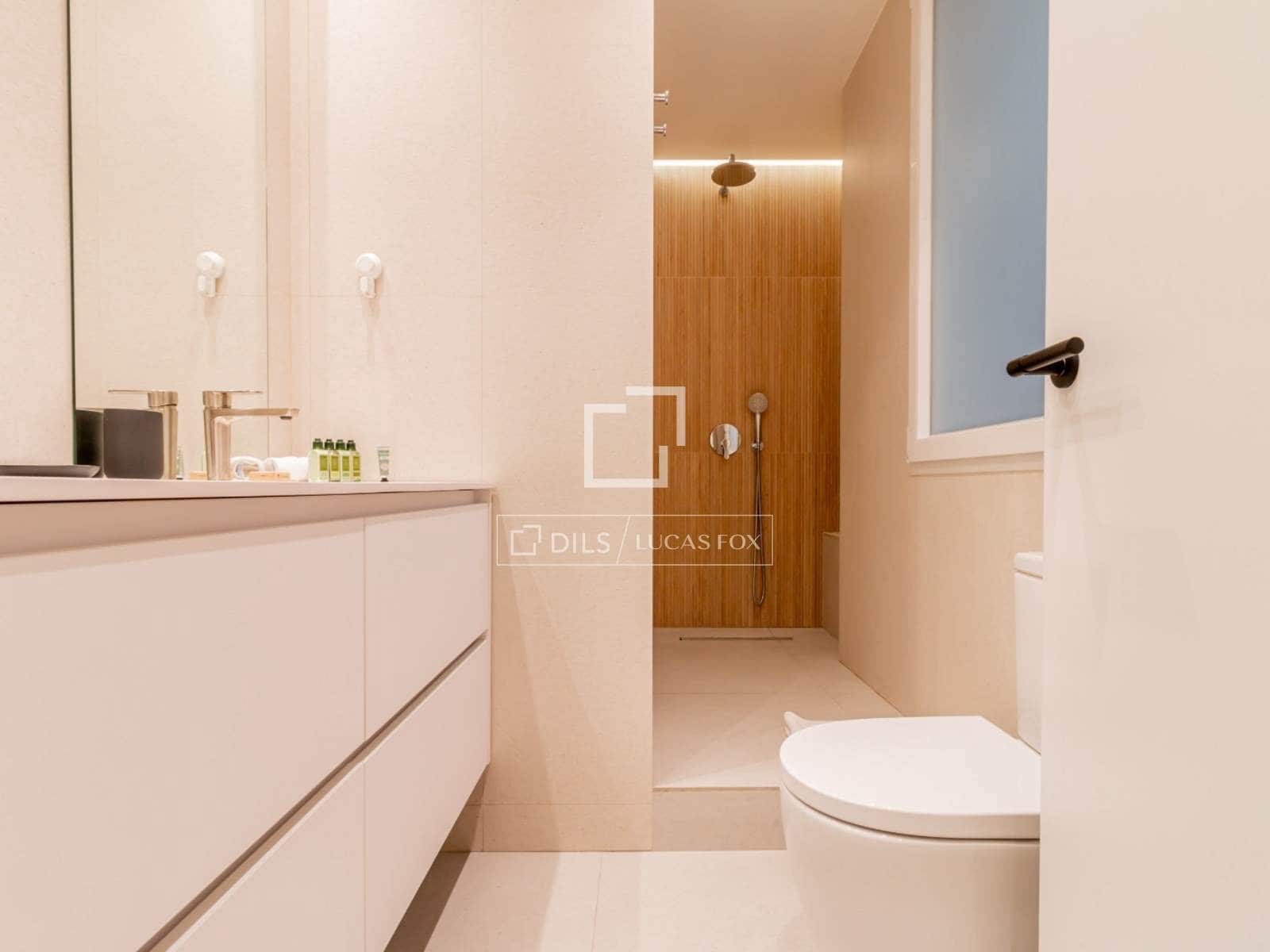 Appartement de 3 chambres à louer à Madrid ville - 6 500 € (Ref: 9925064)