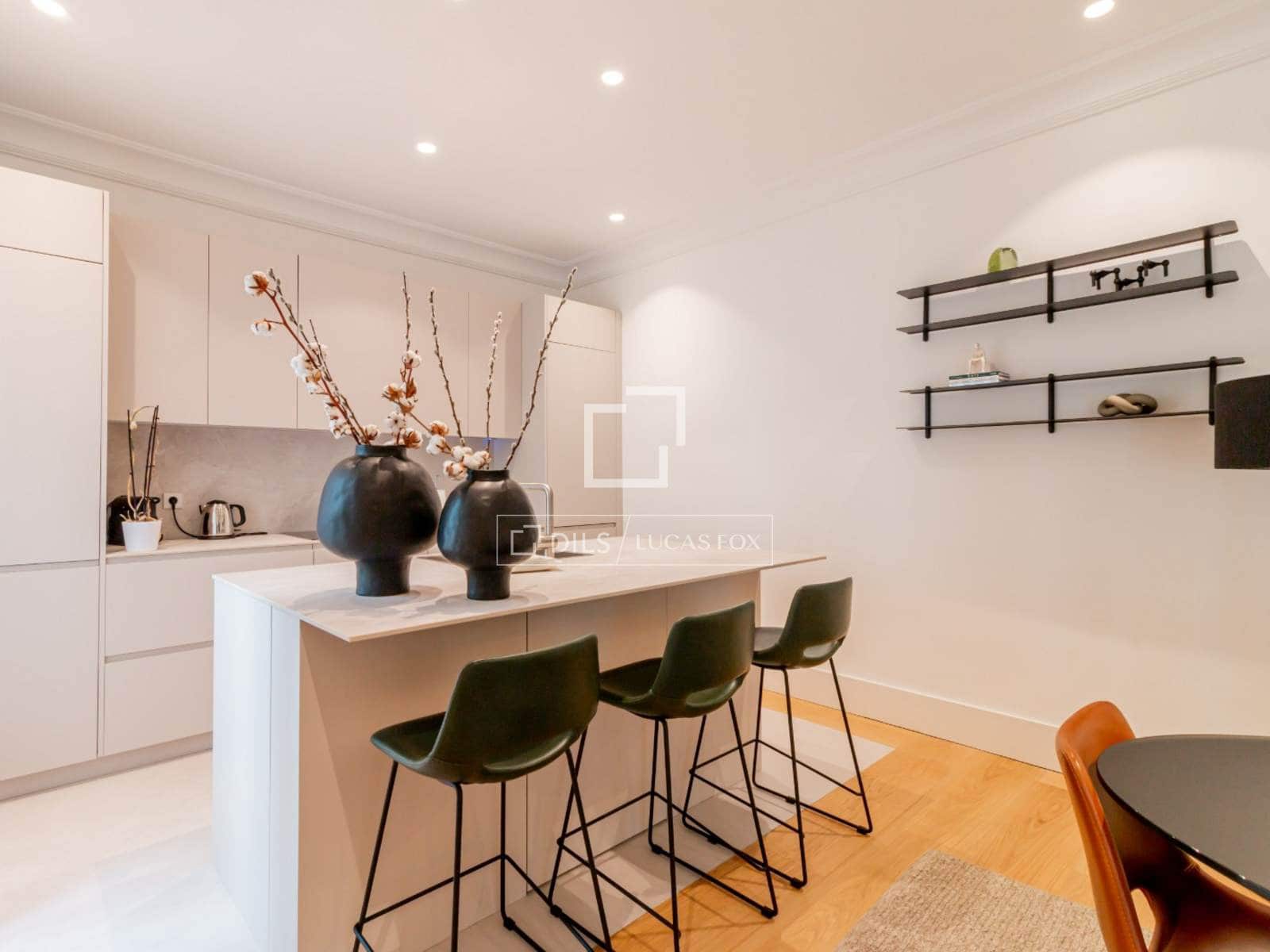 Appartement de 3 chambres à louer à Madrid ville - 6 500 € (Ref: 9925064)