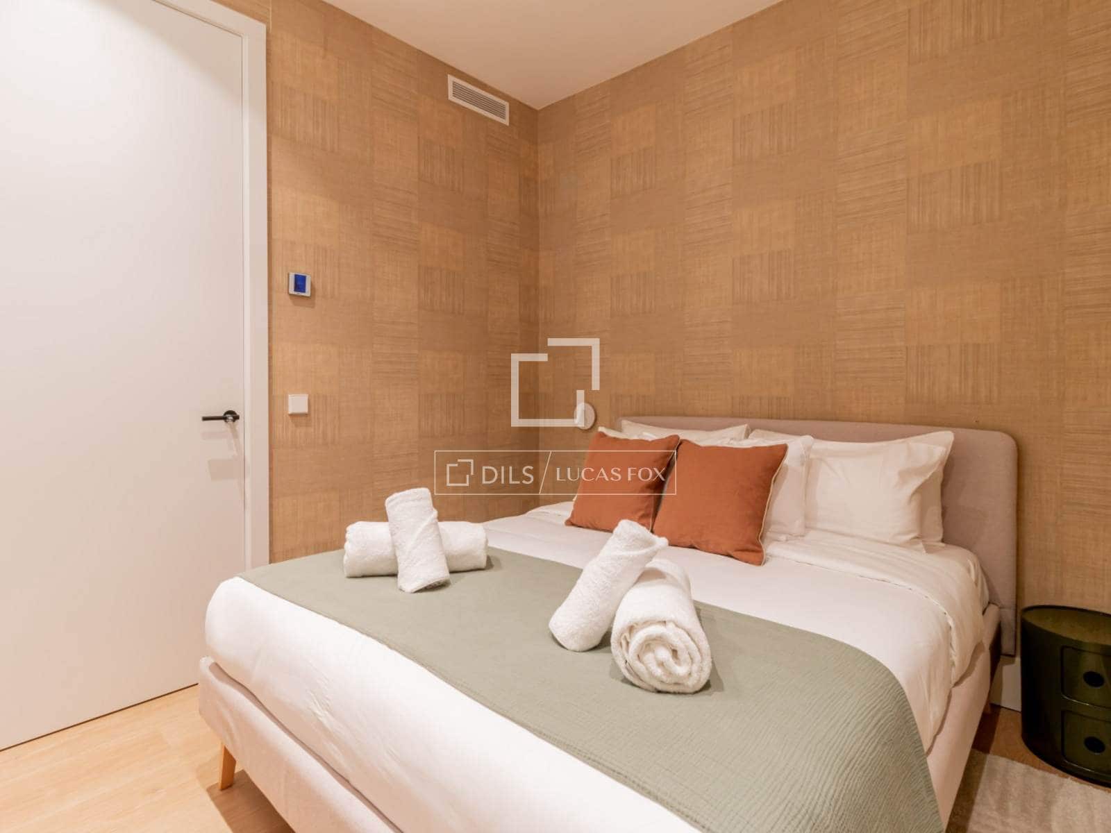 Appartement de 3 chambres à louer à Madrid ville - 6 500 € (Ref: 9925064)