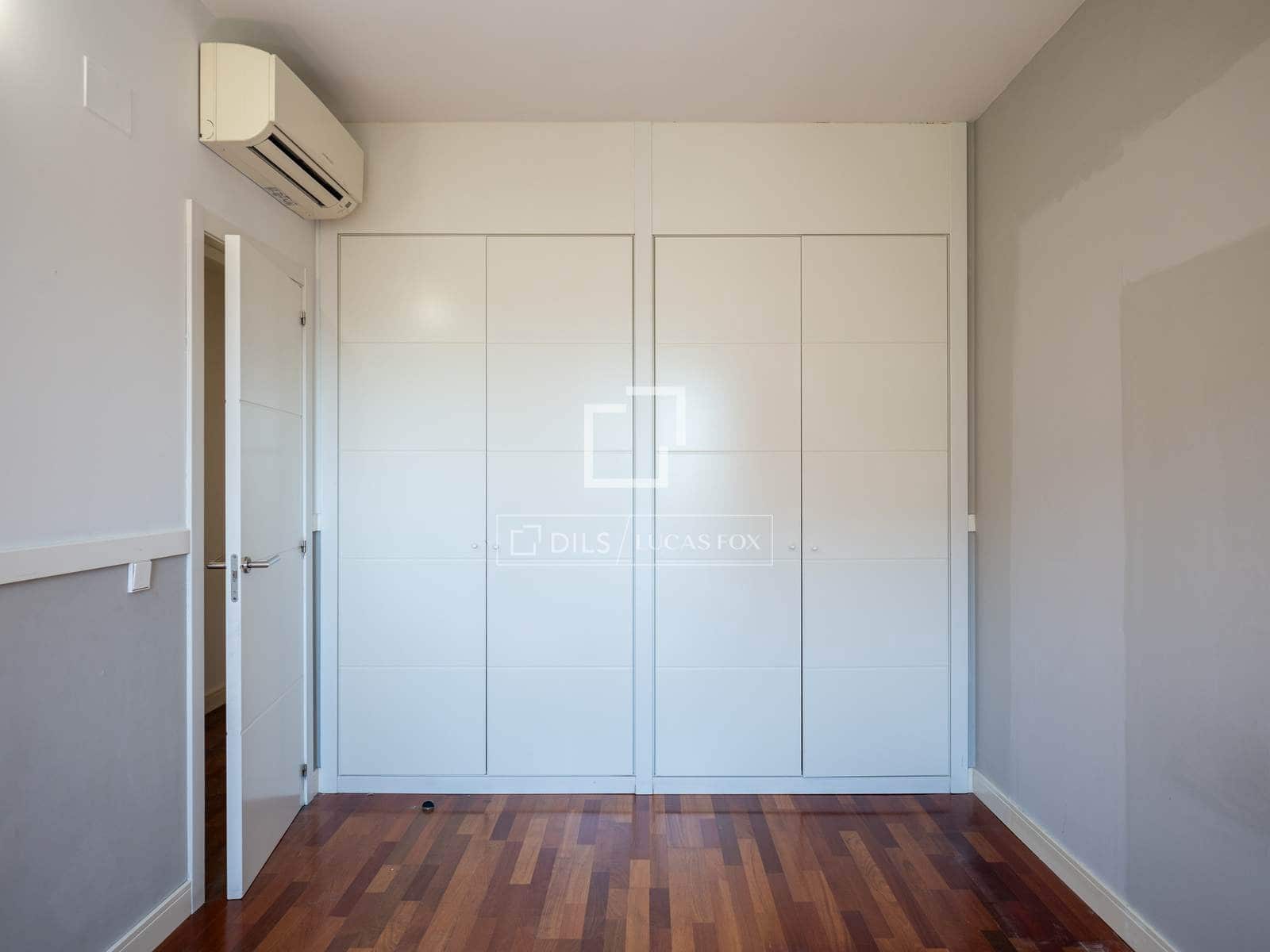 4 bedroom Apartment for rent in Madrid city with pool - € 3,000 (Ref: 9925207)