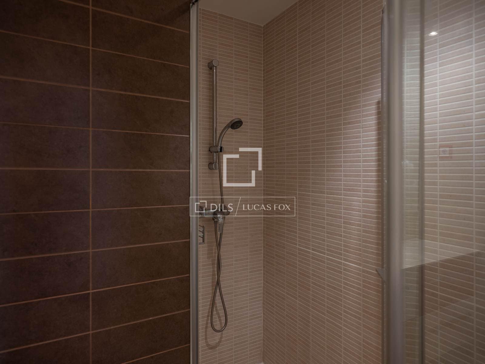 4 bedroom Apartment for rent in Madrid city with pool - € 3,000 (Ref: 9925207)