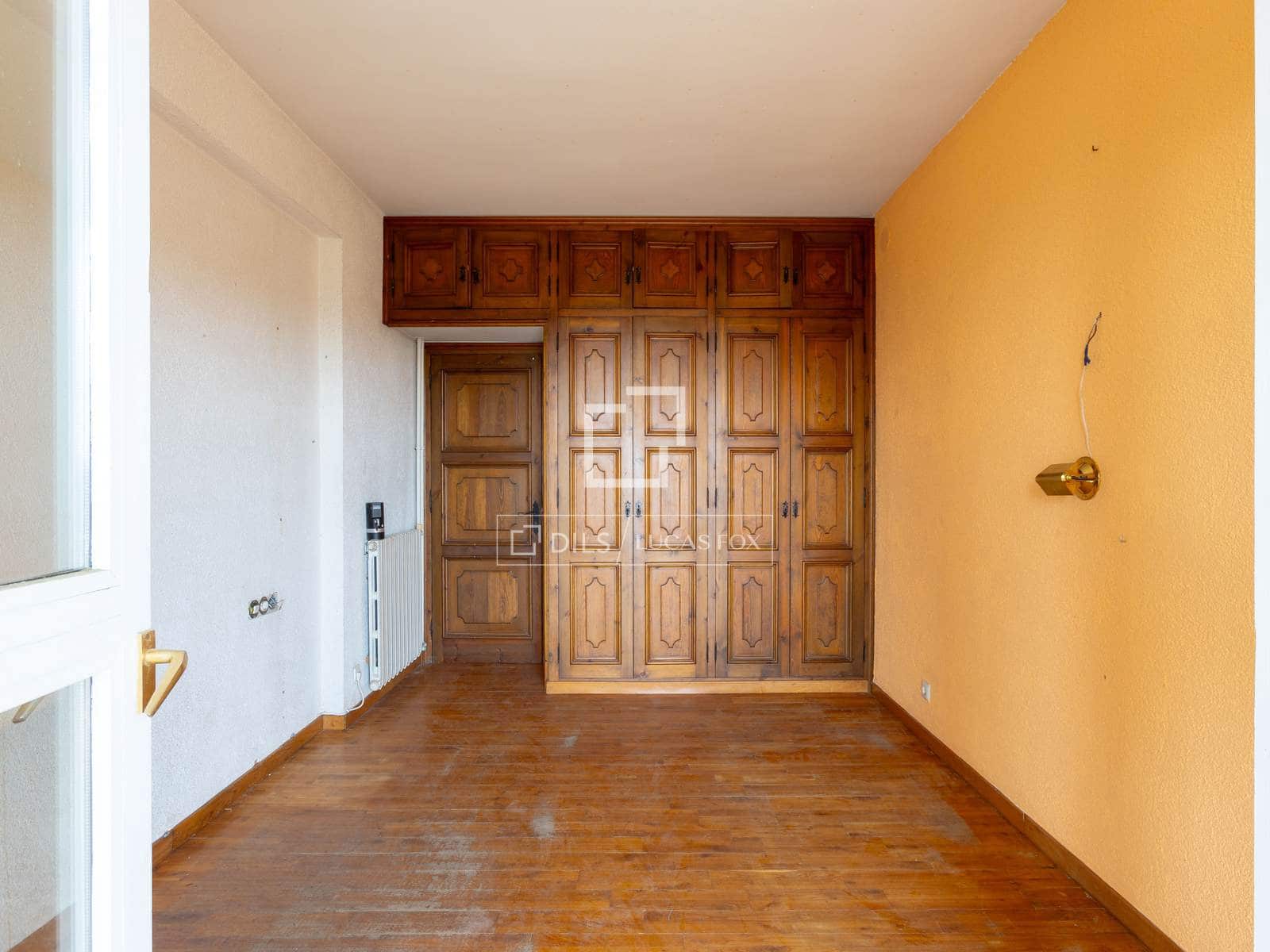 12 bedroom Villa for sale in Cabrera de Mar with pool garage - € 1,750,000 (Ref: 9925208)