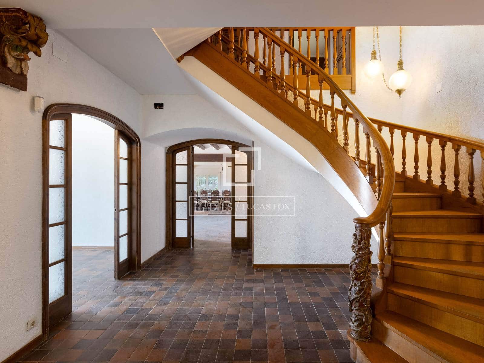 12 bedroom Villa for sale in Cabrera de Mar with pool garage - € 1,750,000 (Ref: 9925208)