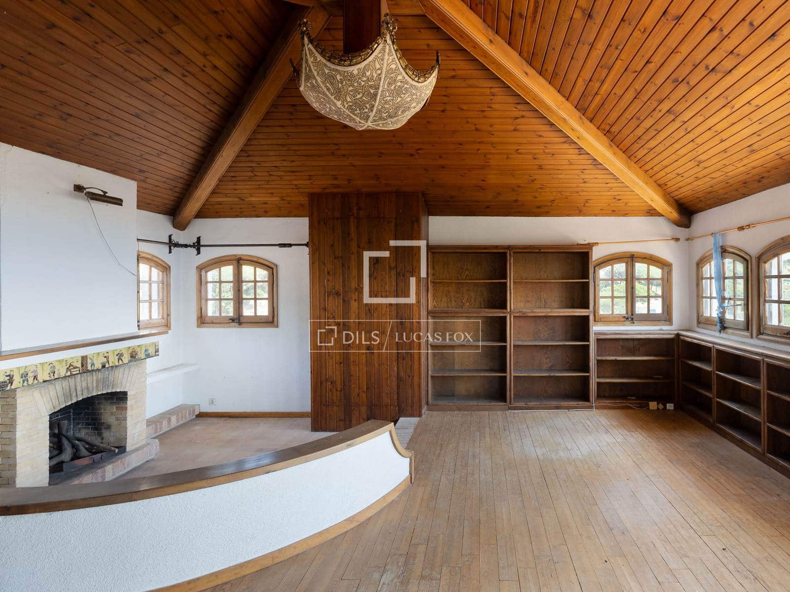 12 bedroom Villa for sale in Cabrera de Mar with pool garage - € 1,750,000 (Ref: 9925208)