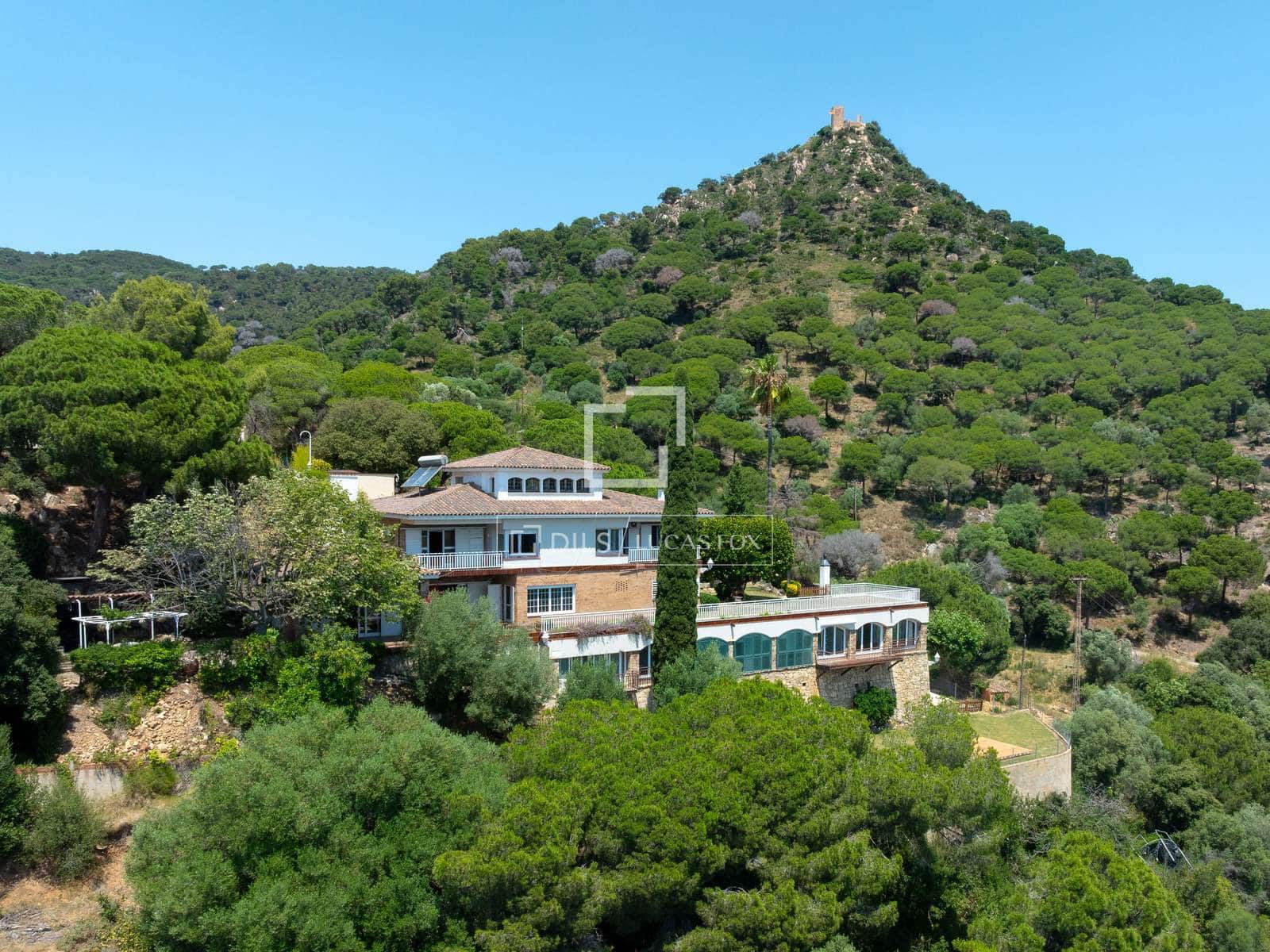 12 bedroom Villa for sale in Cabrera de Mar with pool garage - € 1,750,000 (Ref: 9925208)