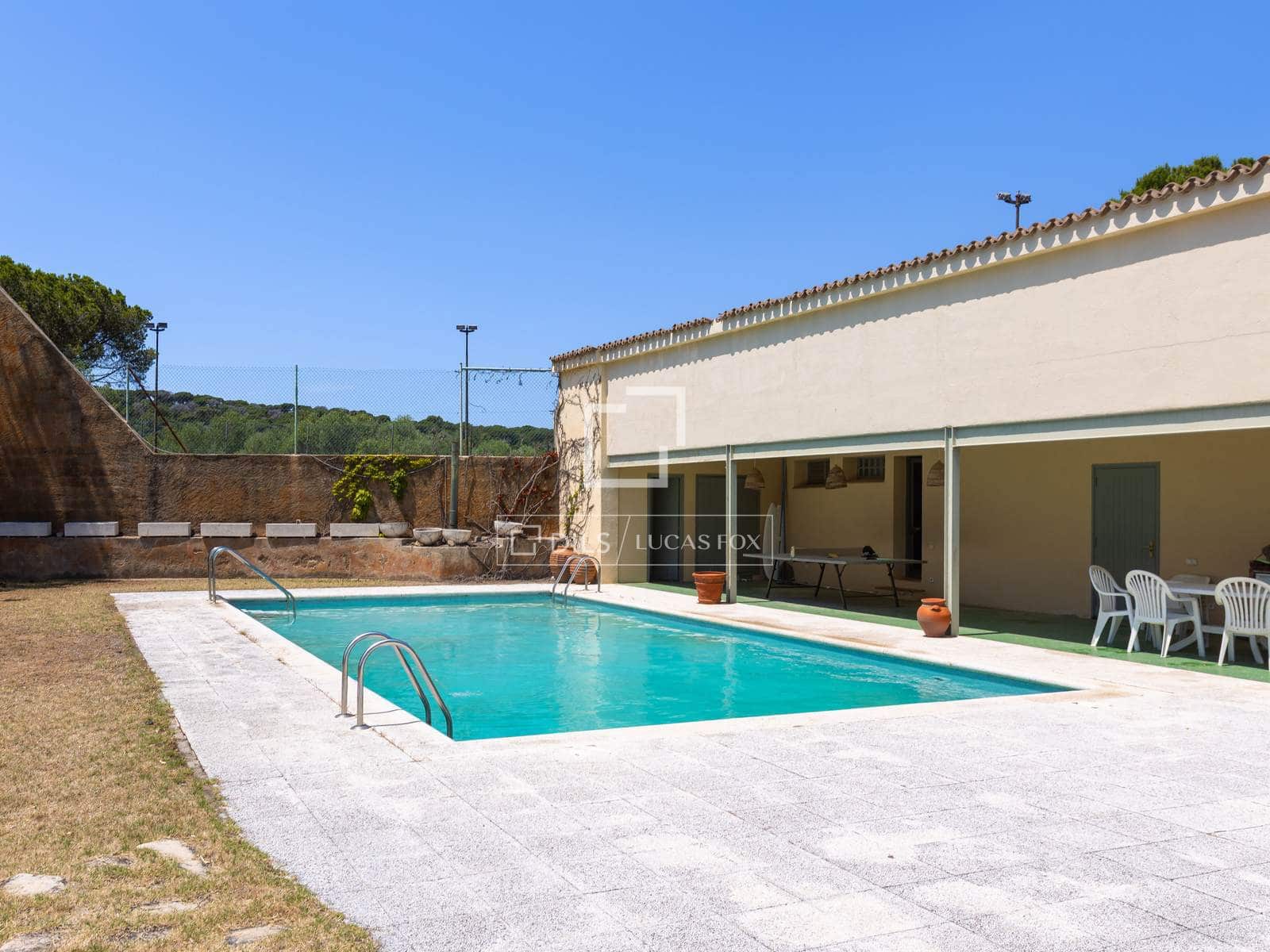 12 bedroom Villa for sale in Cabrera de Mar with pool garage - € 1,750,000 (Ref: 9925208)
