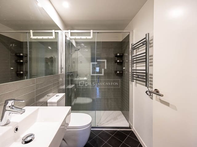 2 camera da letto Appartamento in vendita in Barcelona città con garage - 550.000 € (Rif: 9926445)